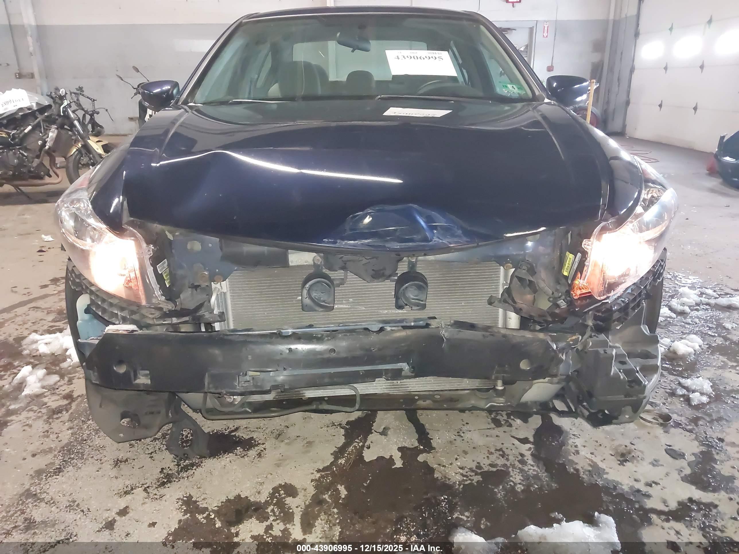 HONDA ACCORD image 6