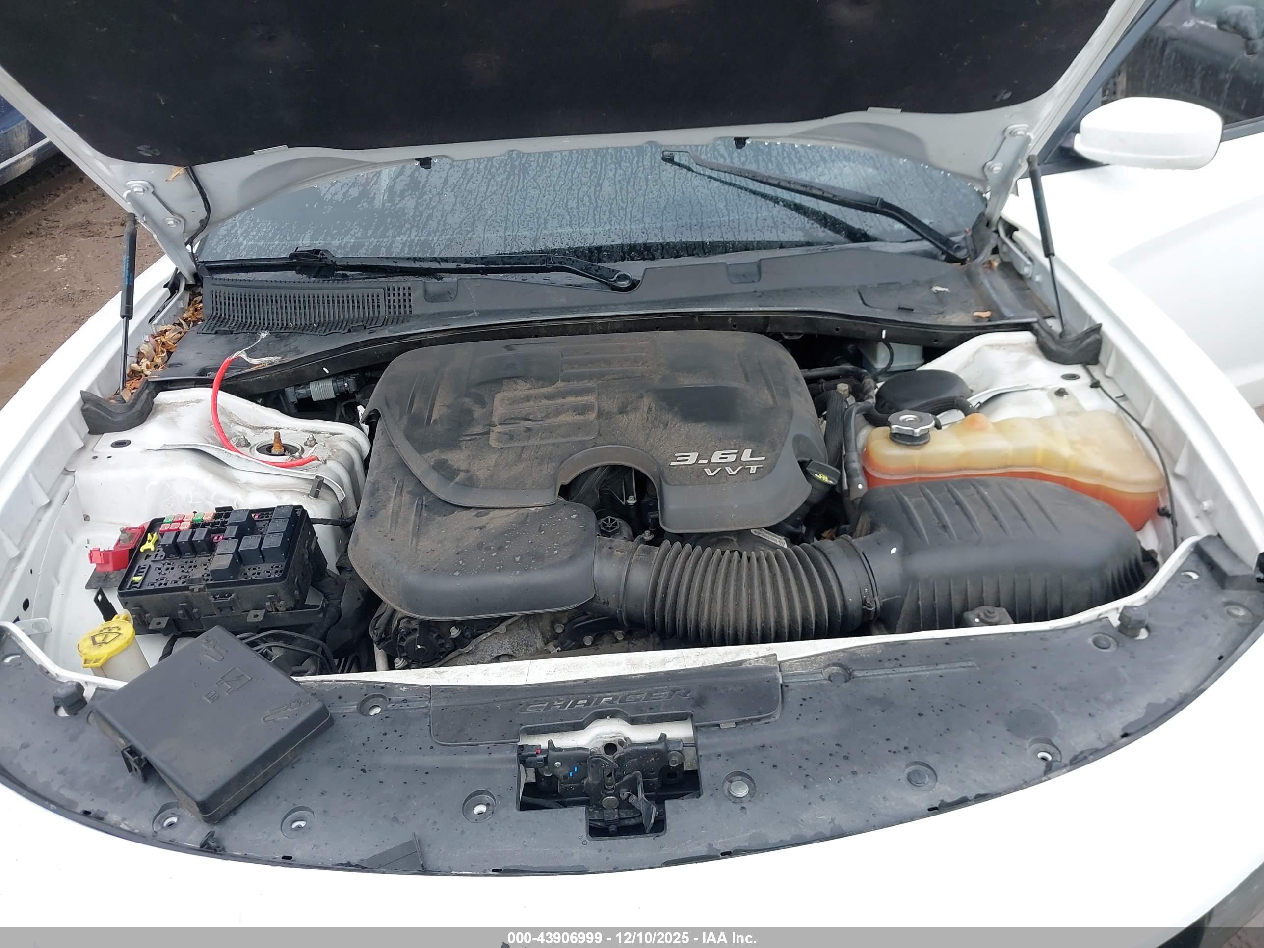 DODGE CHARGER image 10