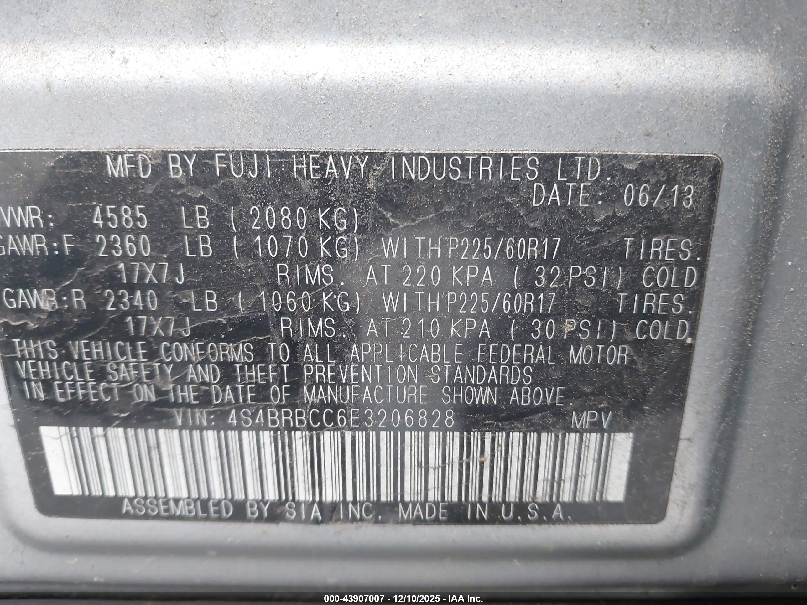SUBARU OUTBACK image 9
