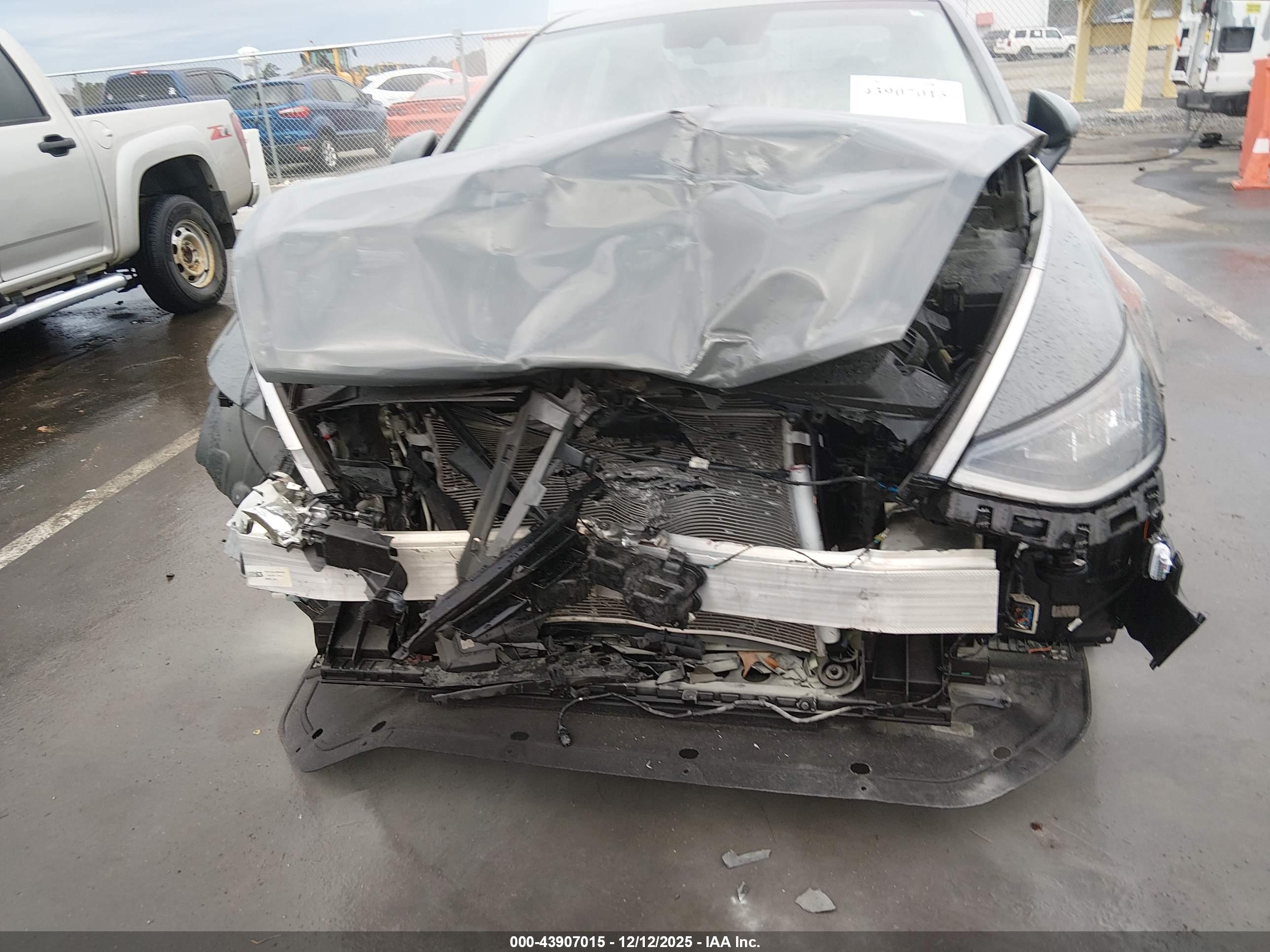 HYUNDAI SONATA image 6