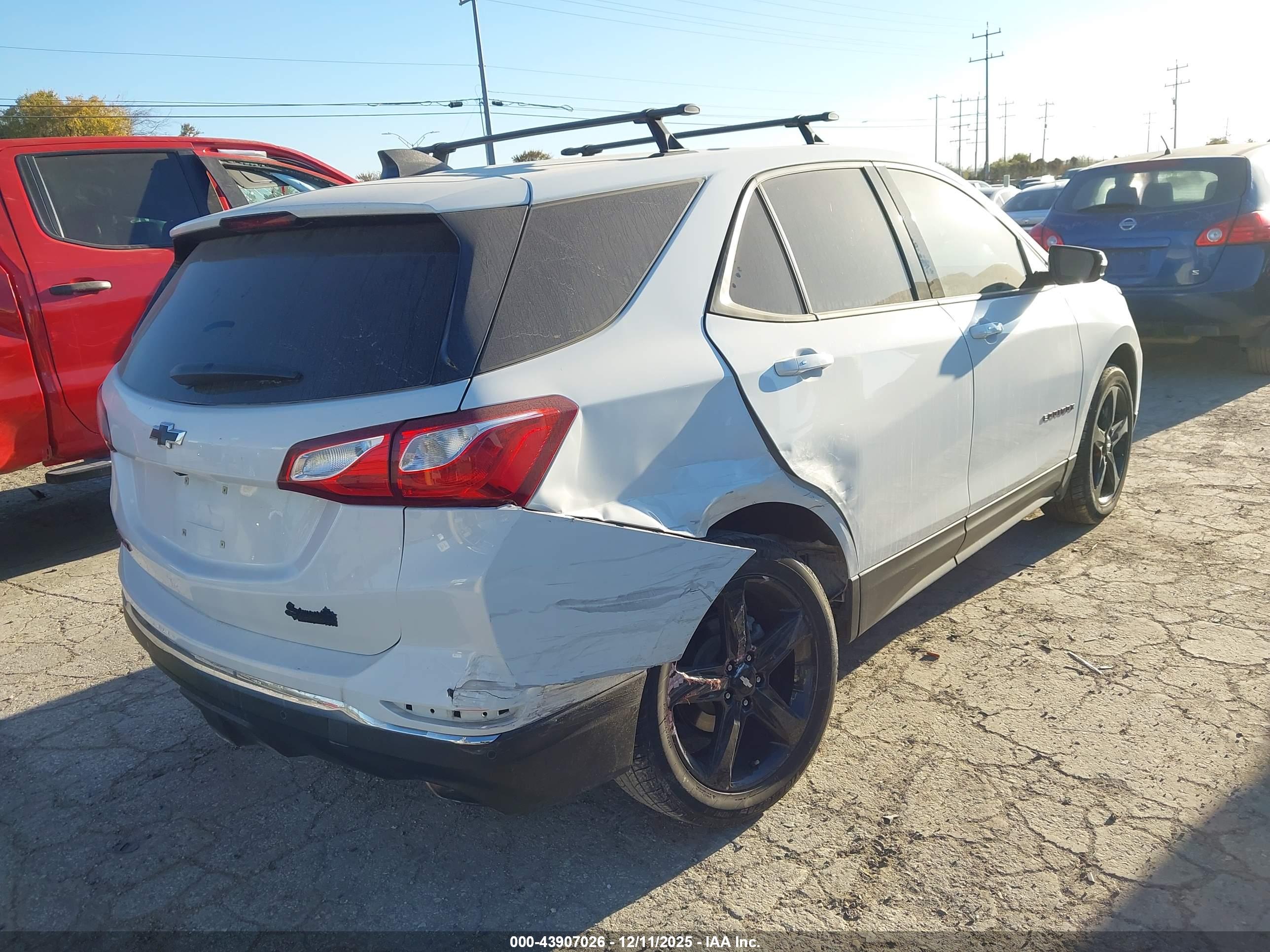 CHEVROLET EQUINOX image 4