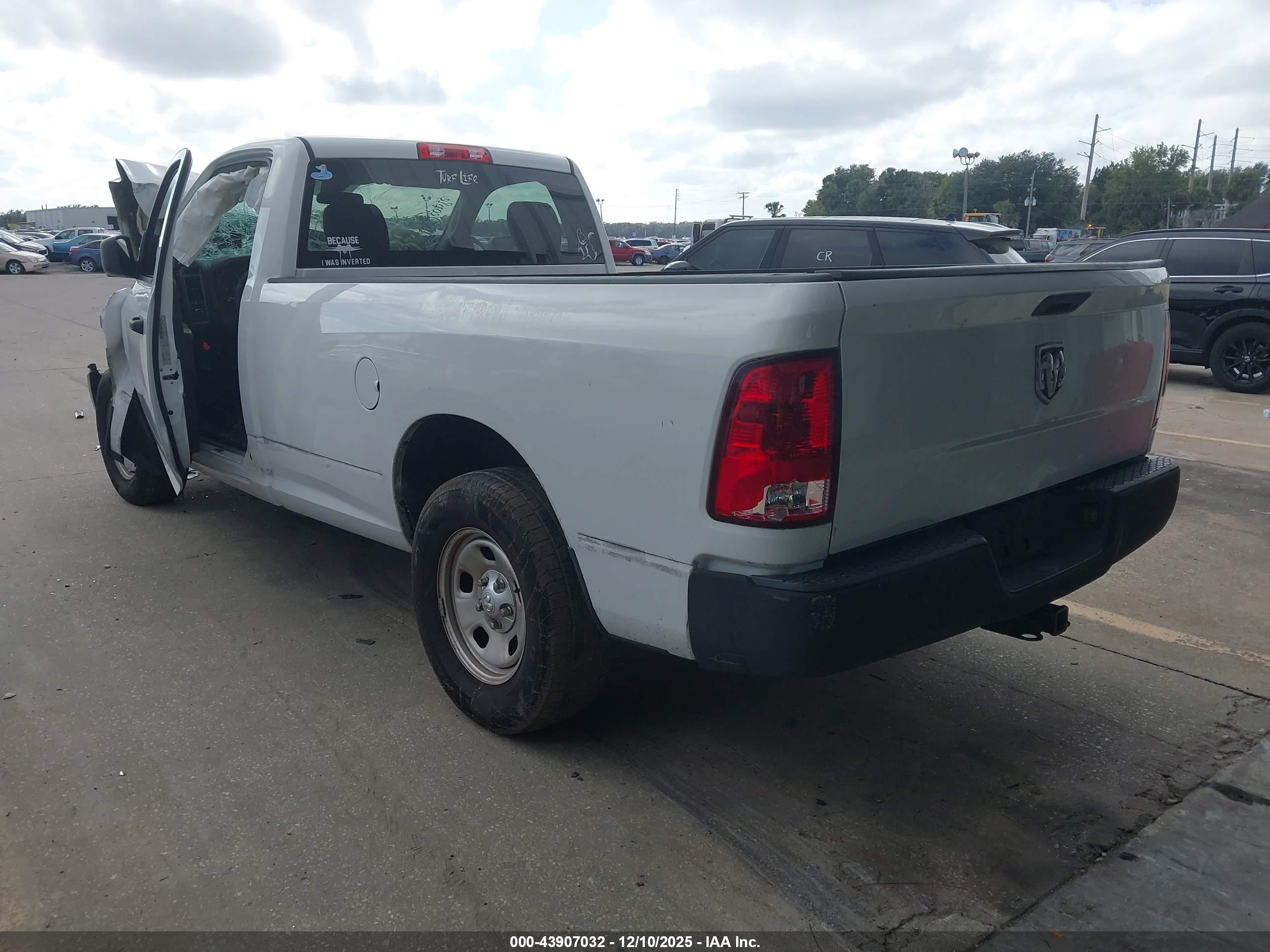RAM 1500 image 3