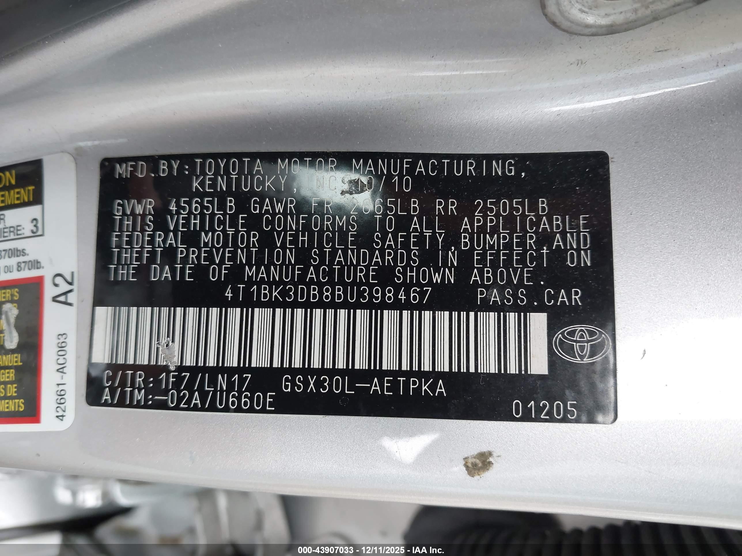 TOYOTA AVALON image 9