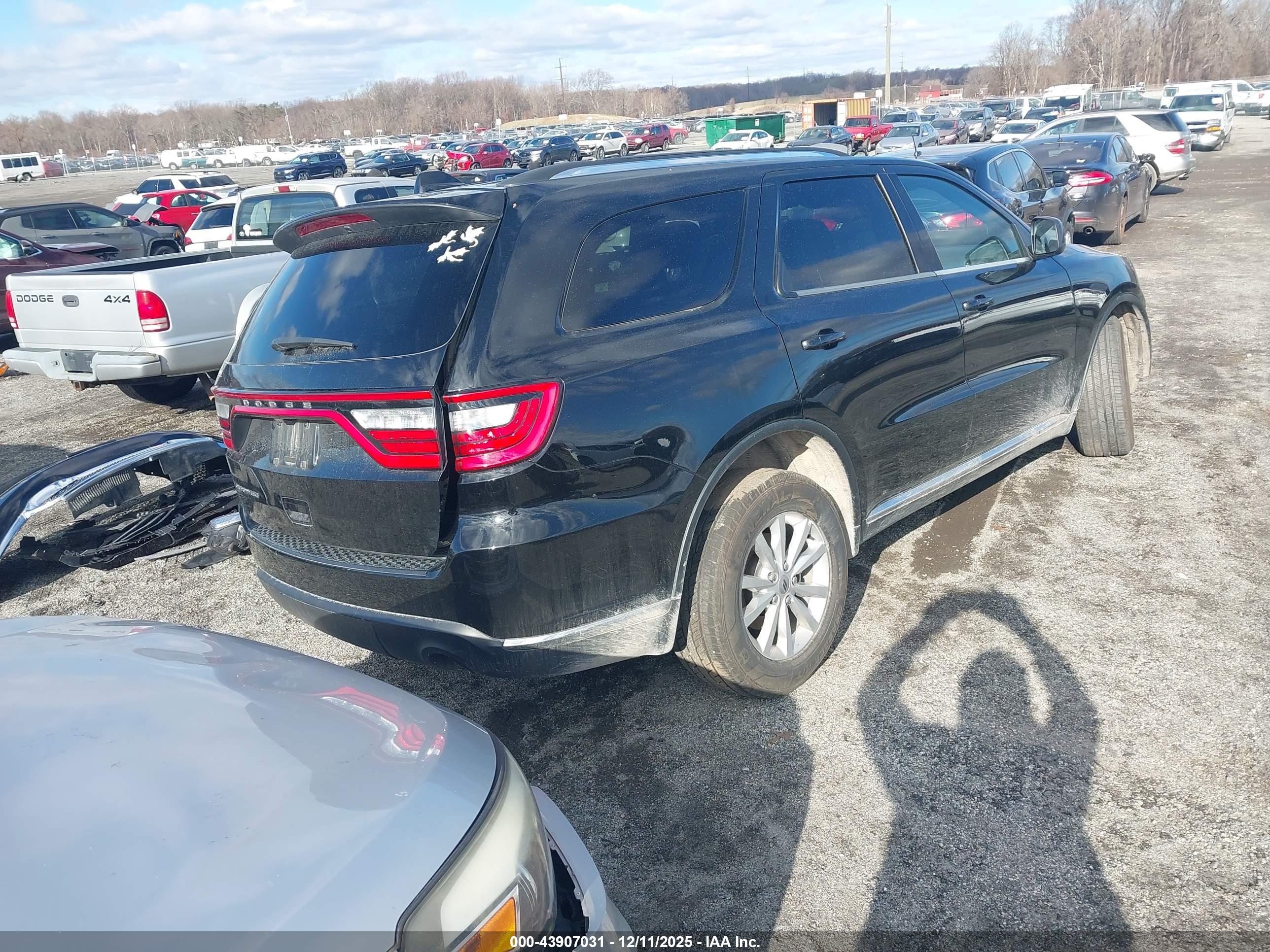 DODGE DURANGO image 4
