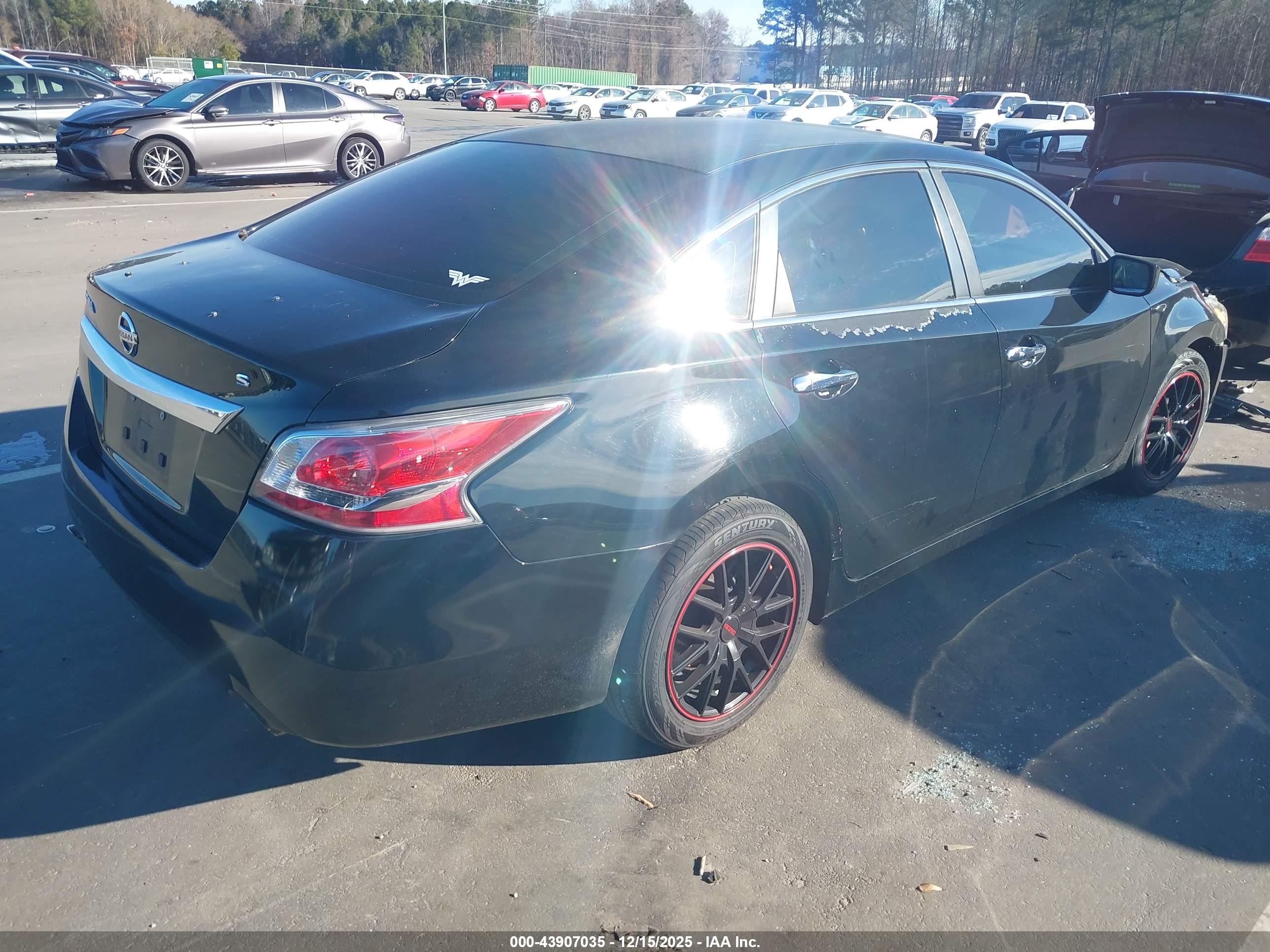 NISSAN ALTIMA image 4