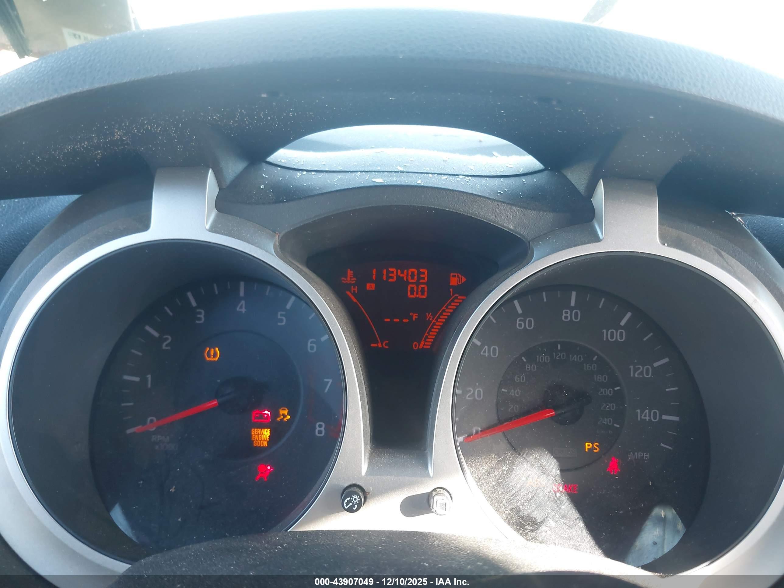 NISSAN JUKE image 7