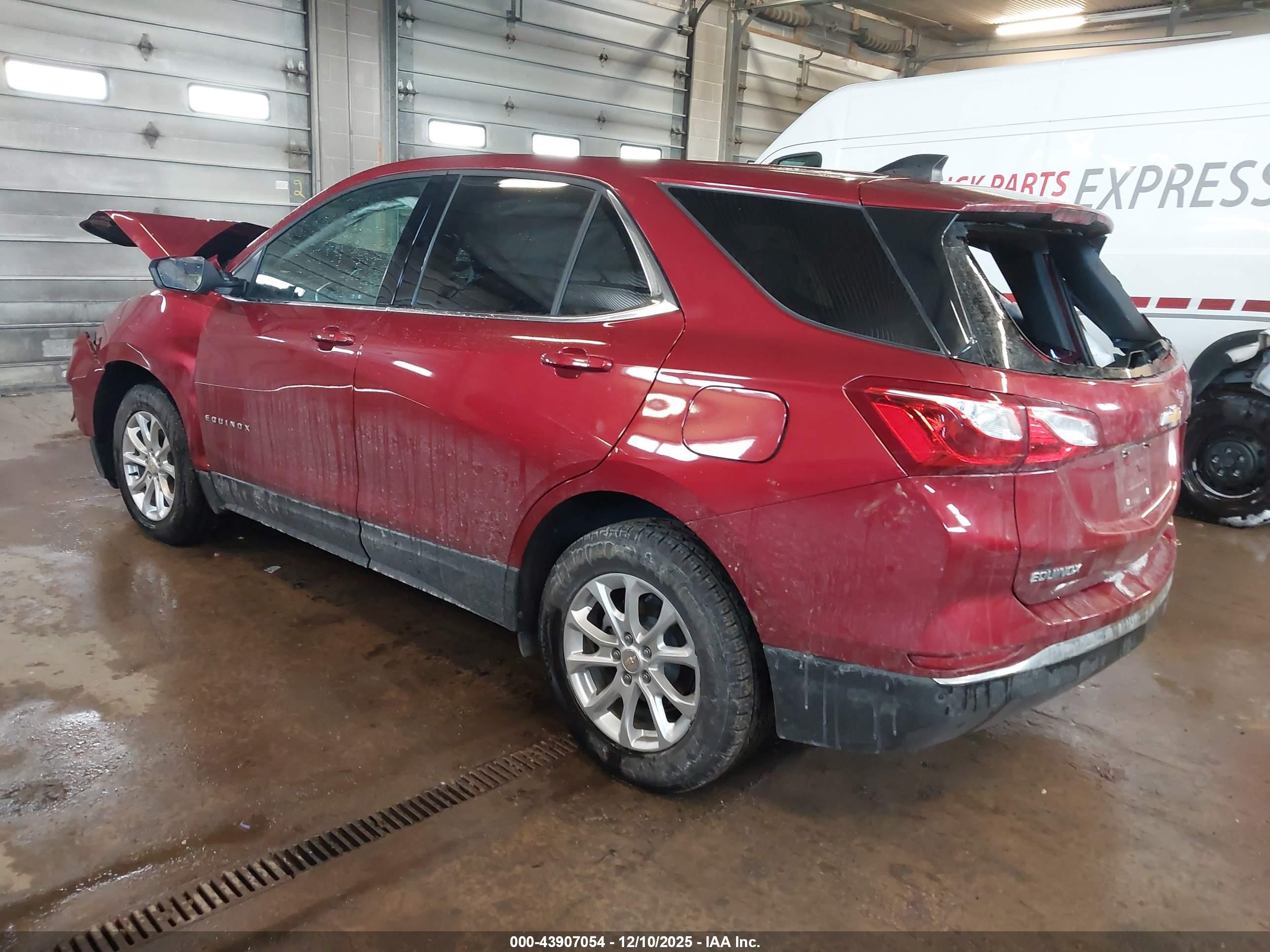 CHEVROLET EQUINOX image 3
