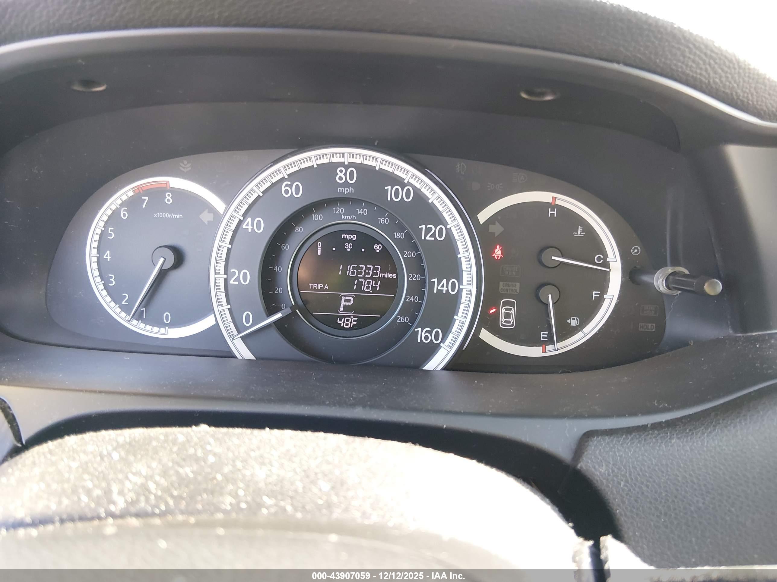 HONDA ACCORD image 7