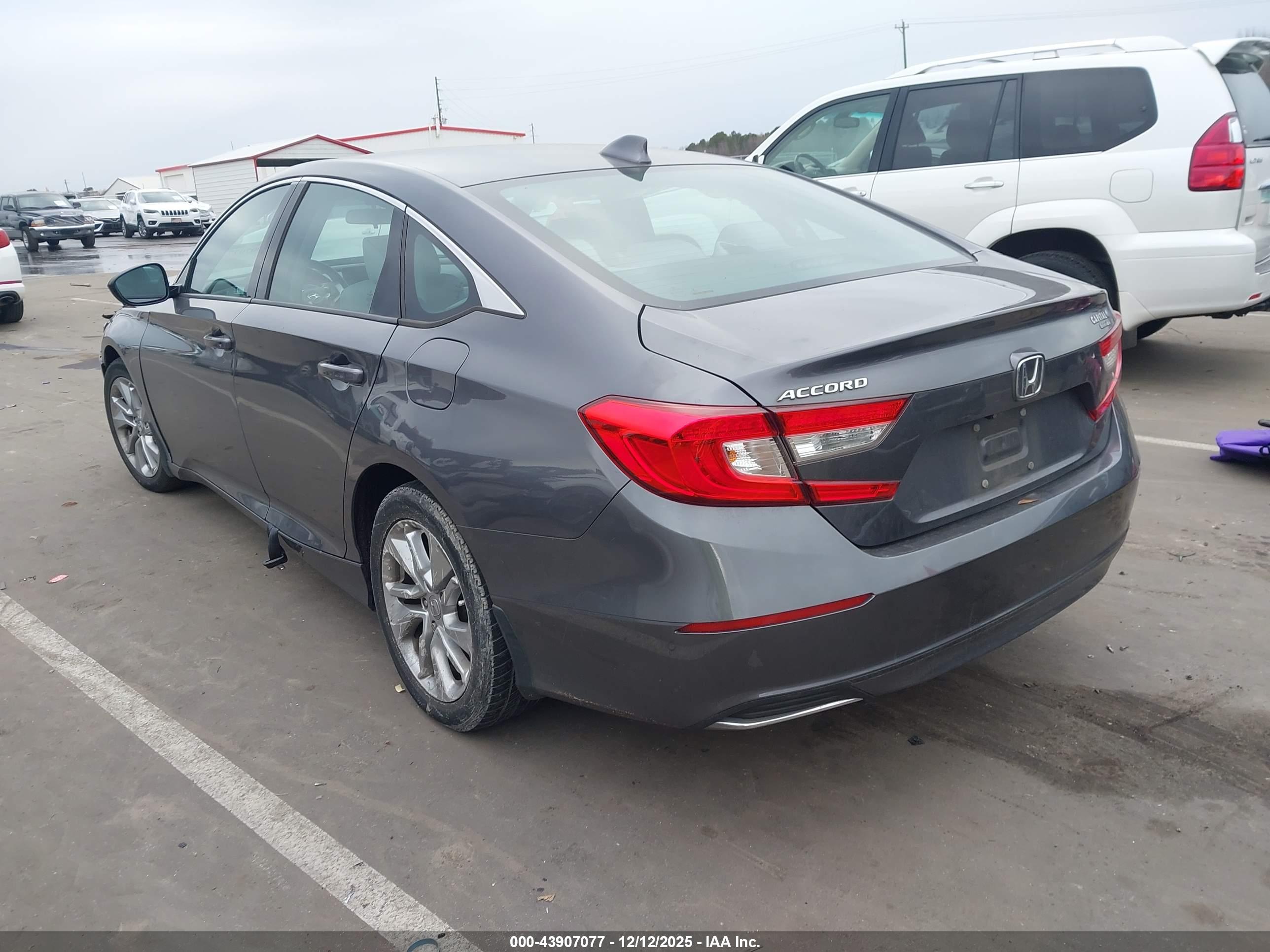 HONDA ACCORD image 3