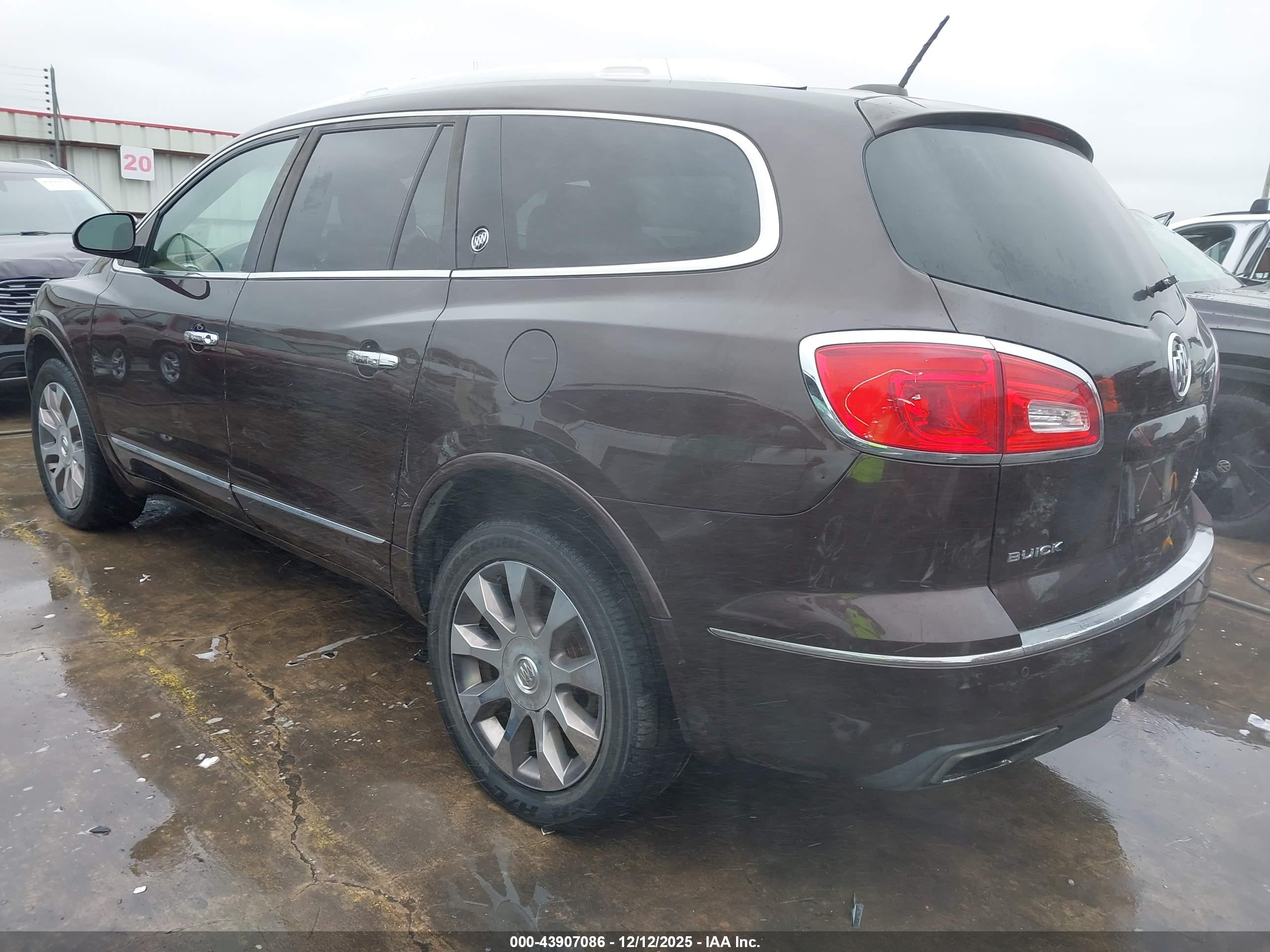 BUICK ENCLAVE image 3