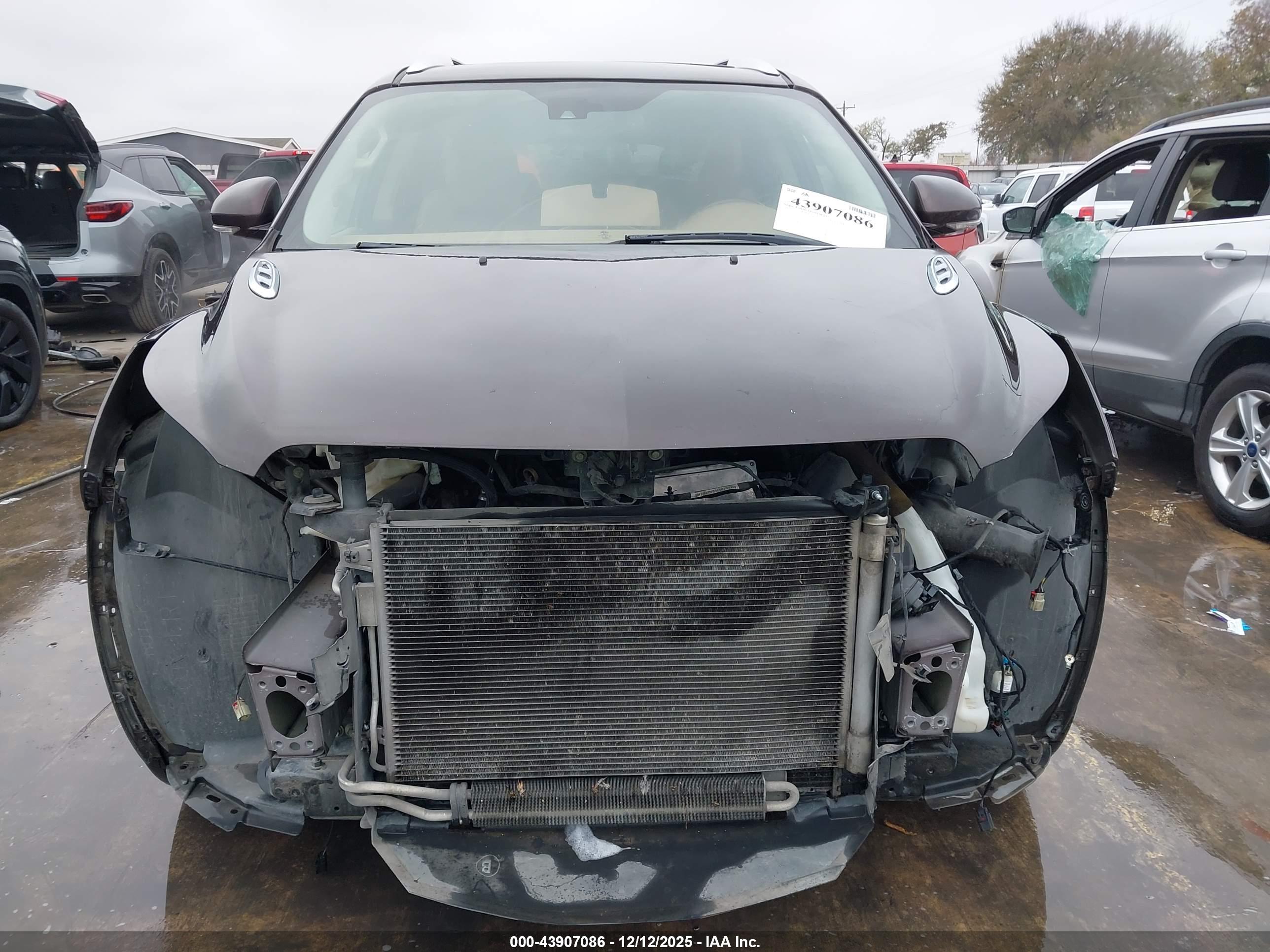 BUICK ENCLAVE image 6