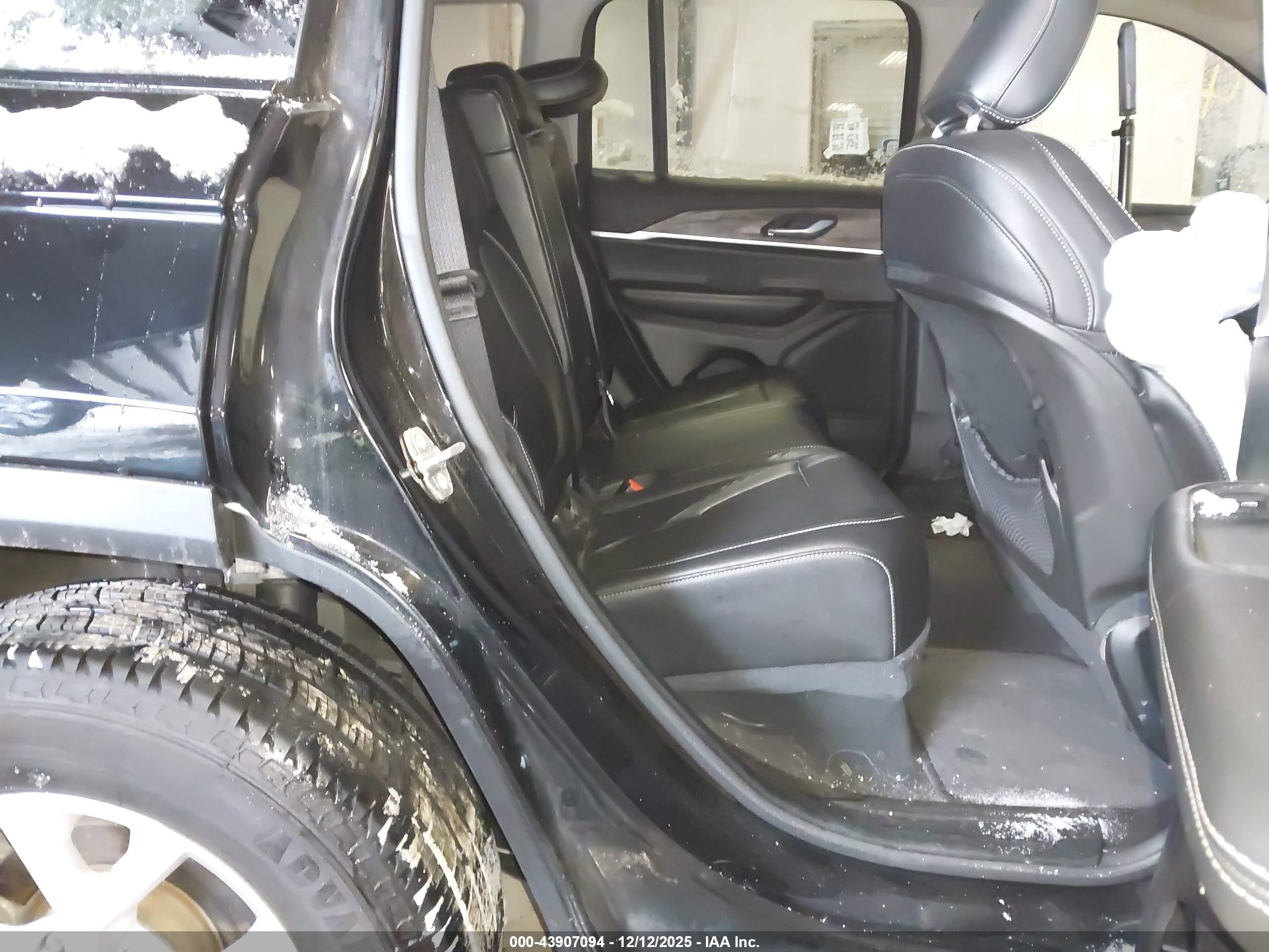 JEEP GRAND image 8