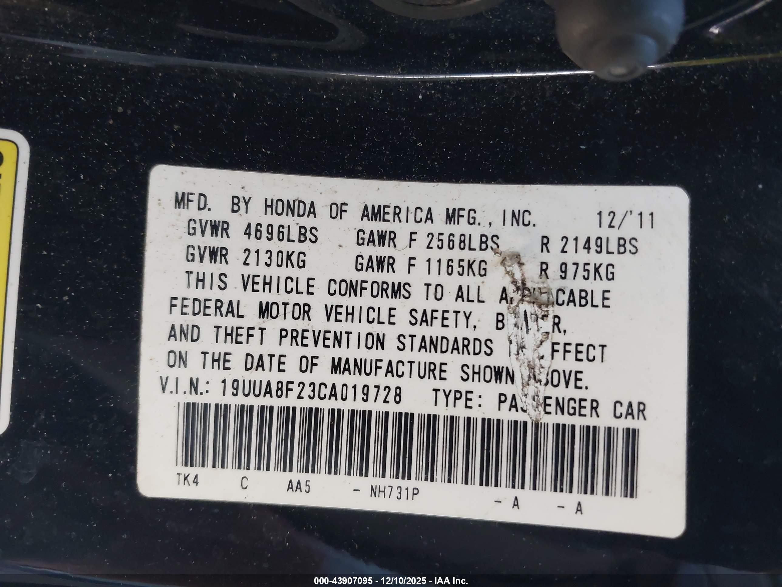 ACURA TL image 9