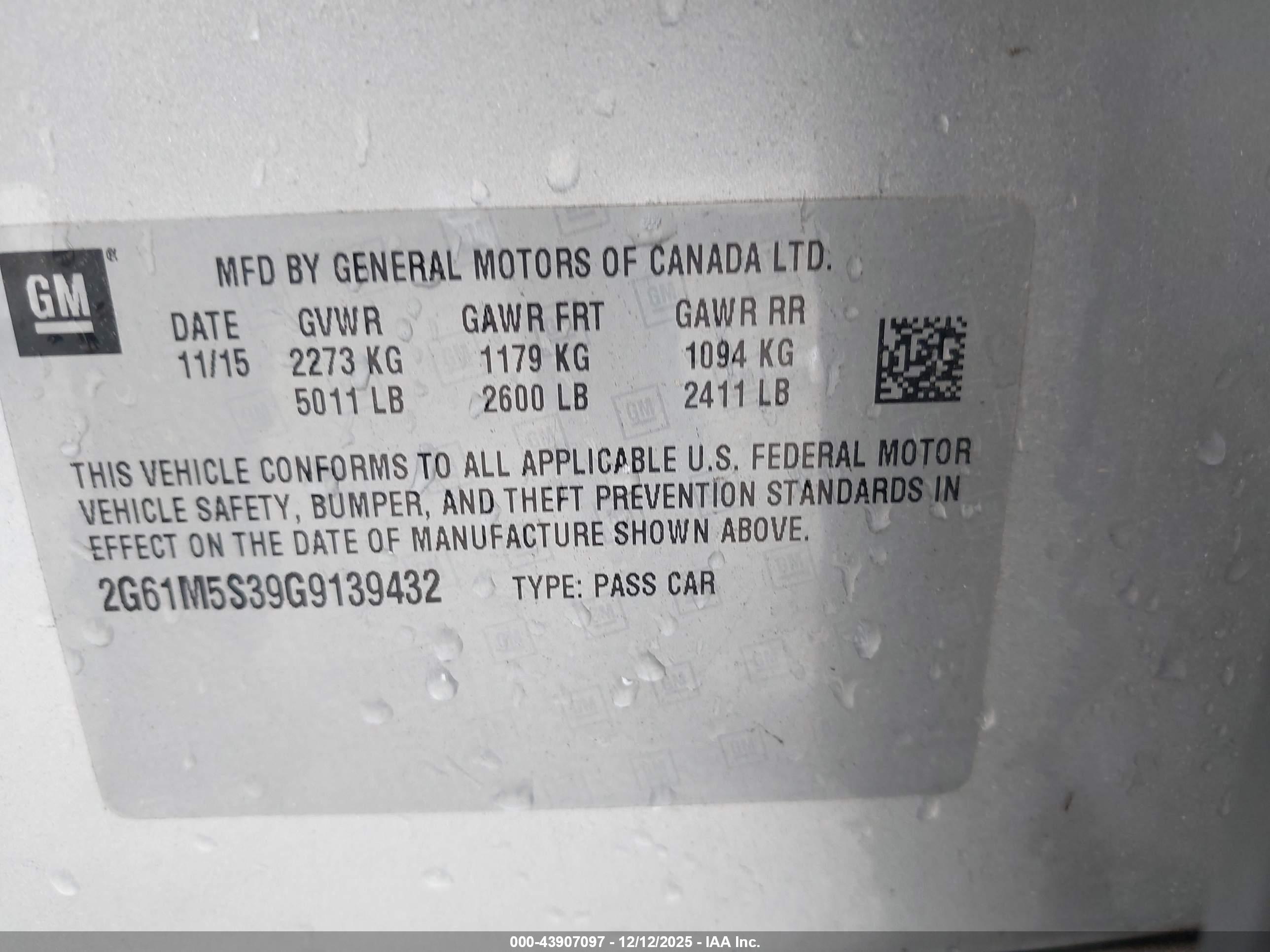 CADILLAC XTS image 9