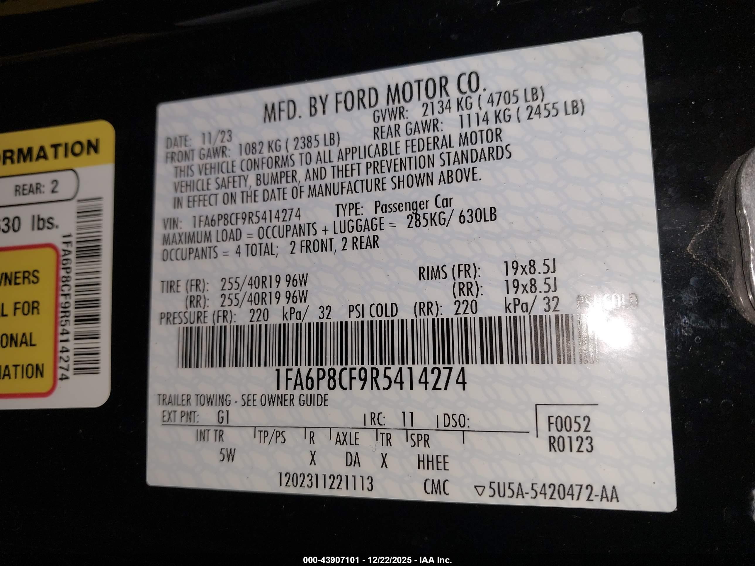 FORD MUSTANG image 9