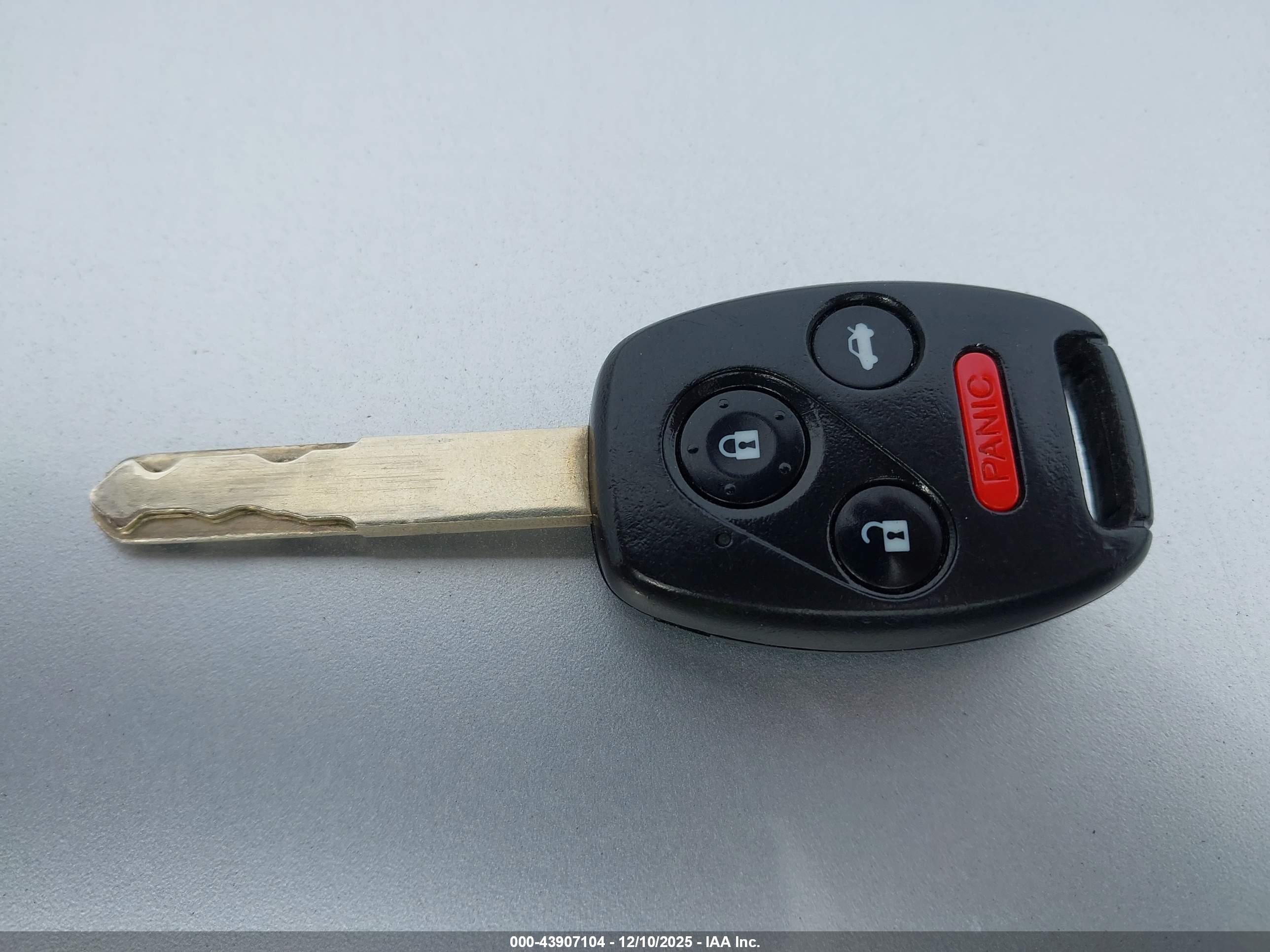 HONDA CIVIC image 11
