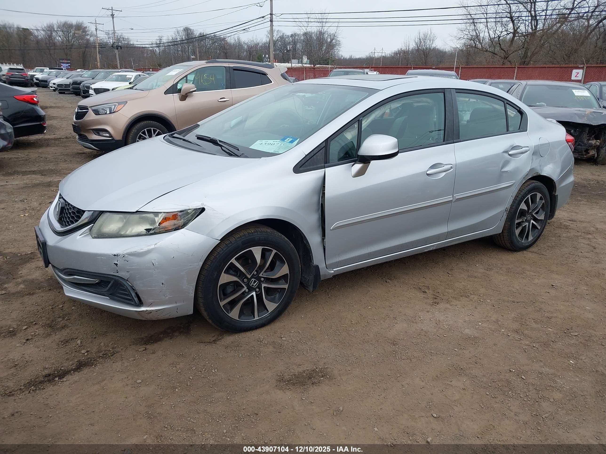 HONDA CIVIC image 2