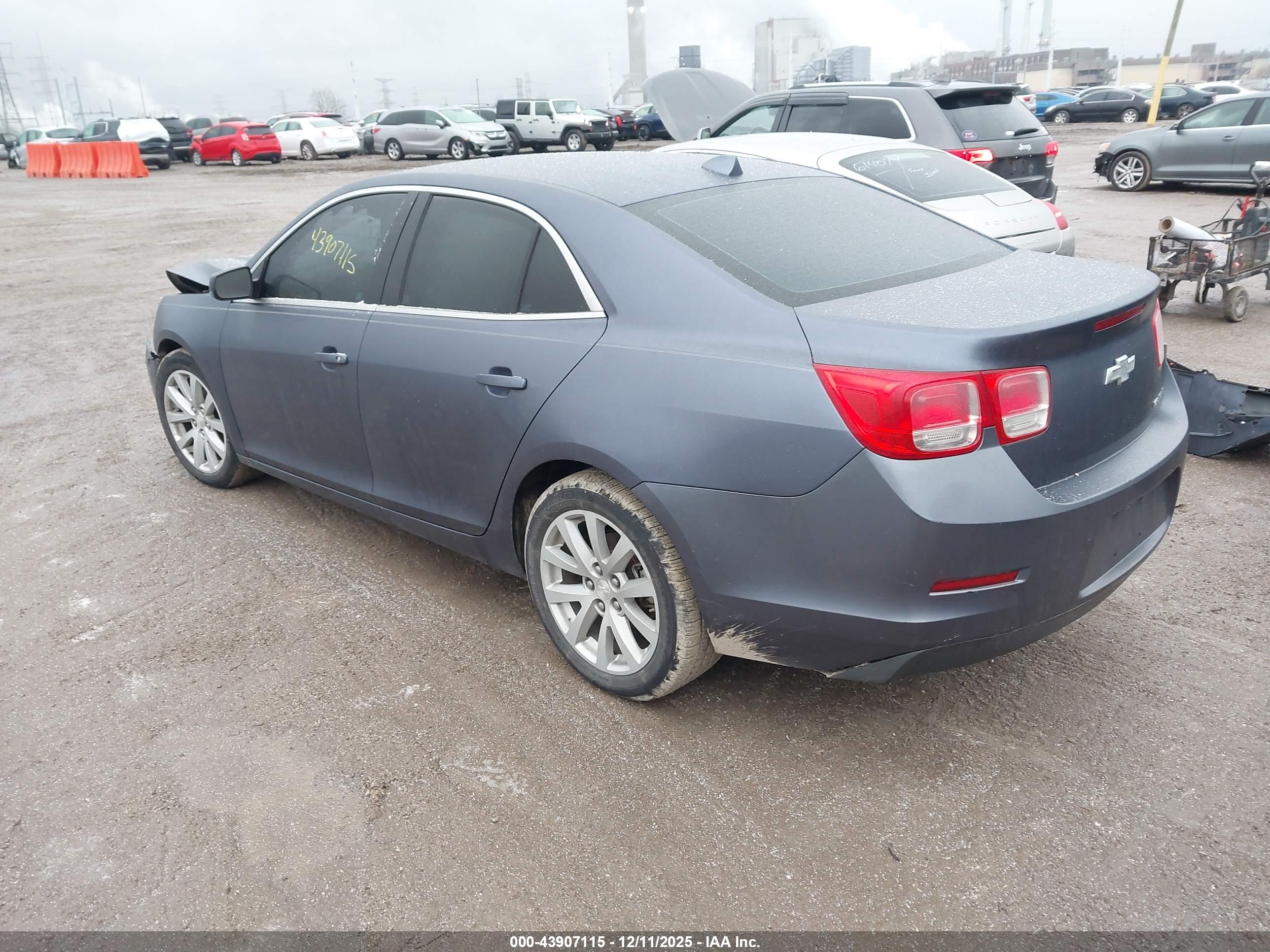 CHEVROLET MALIBU image 3