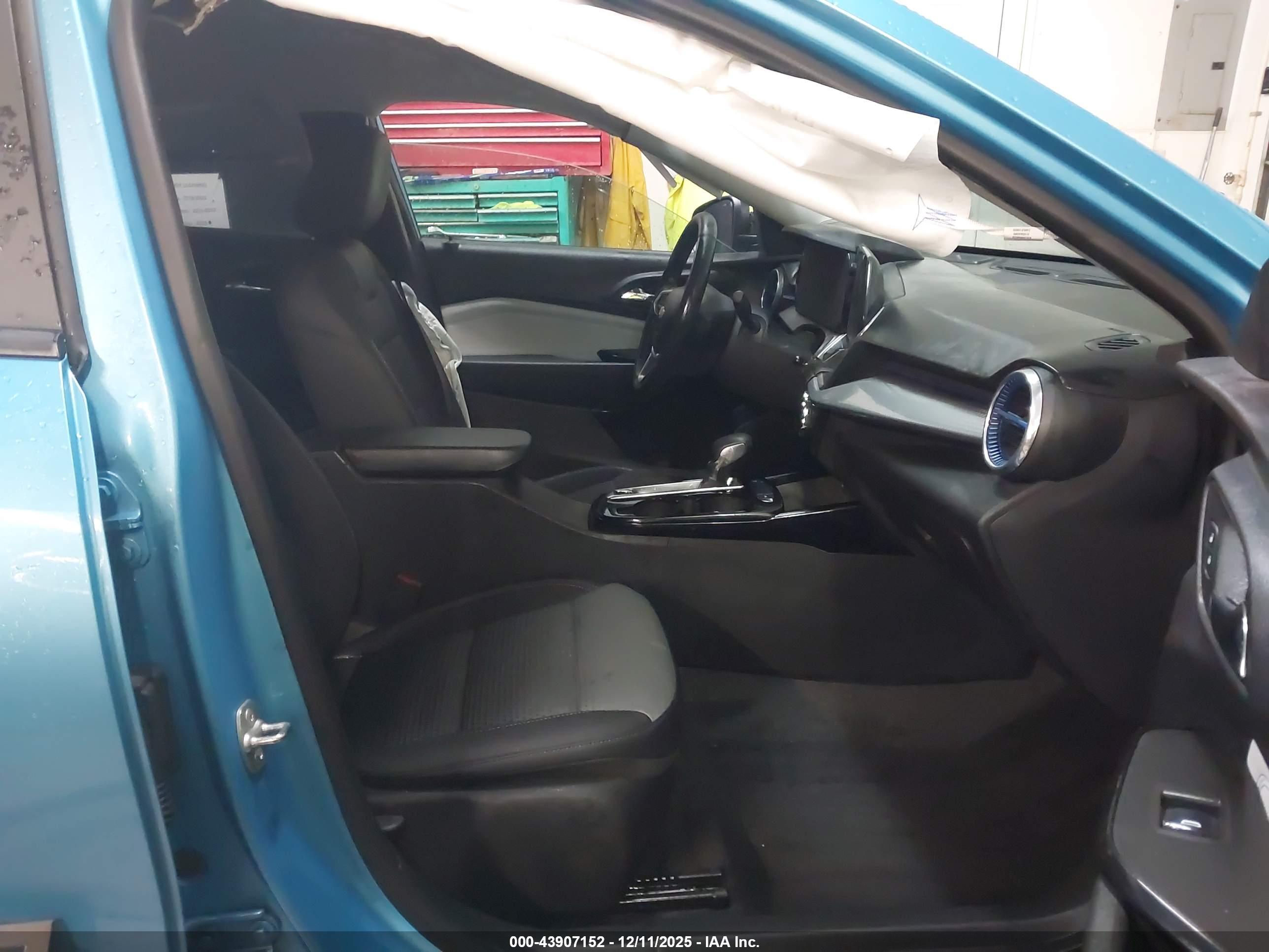 CHEVROLET TRAX image 5