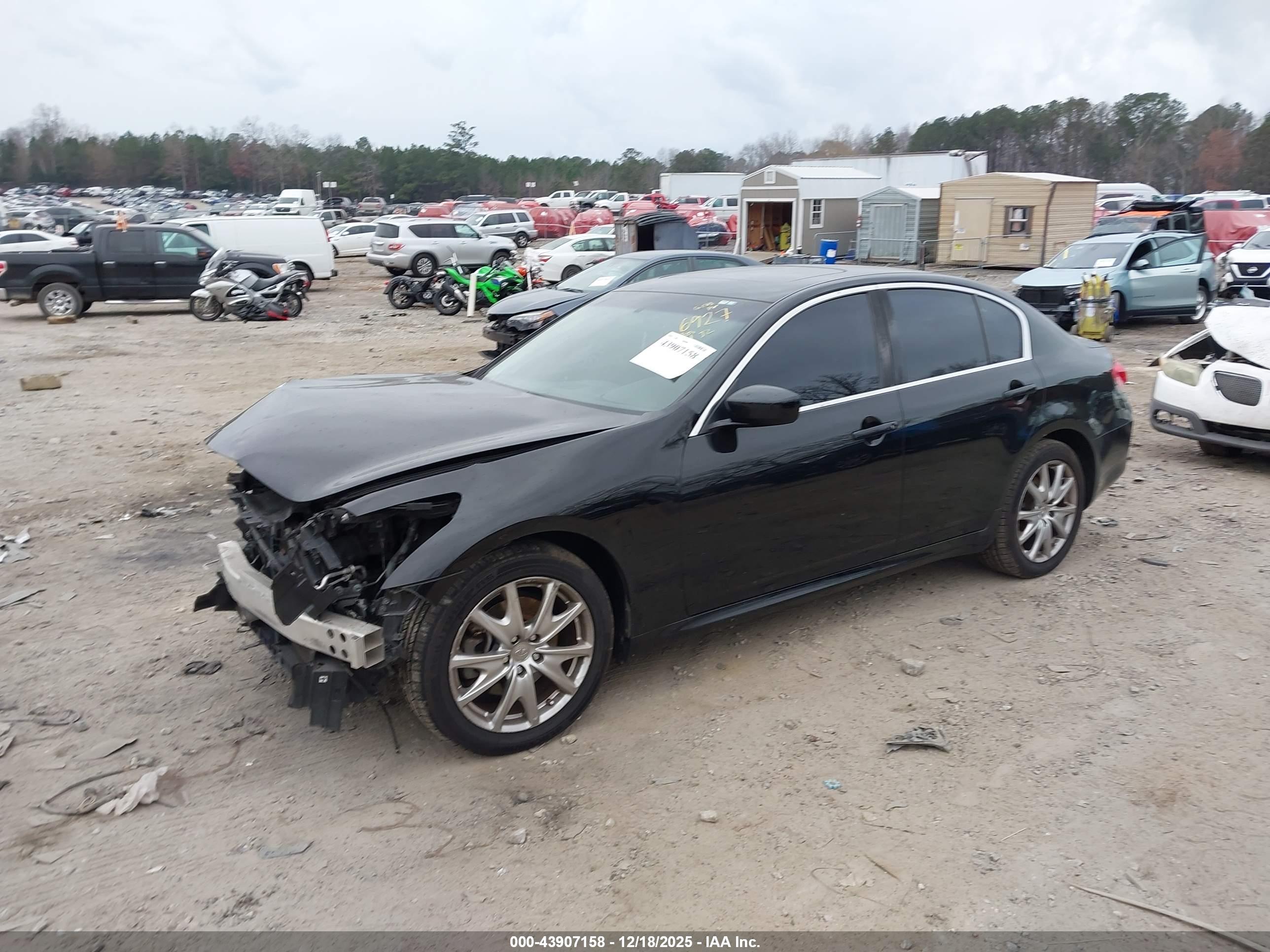 INFINITI G37X image 2