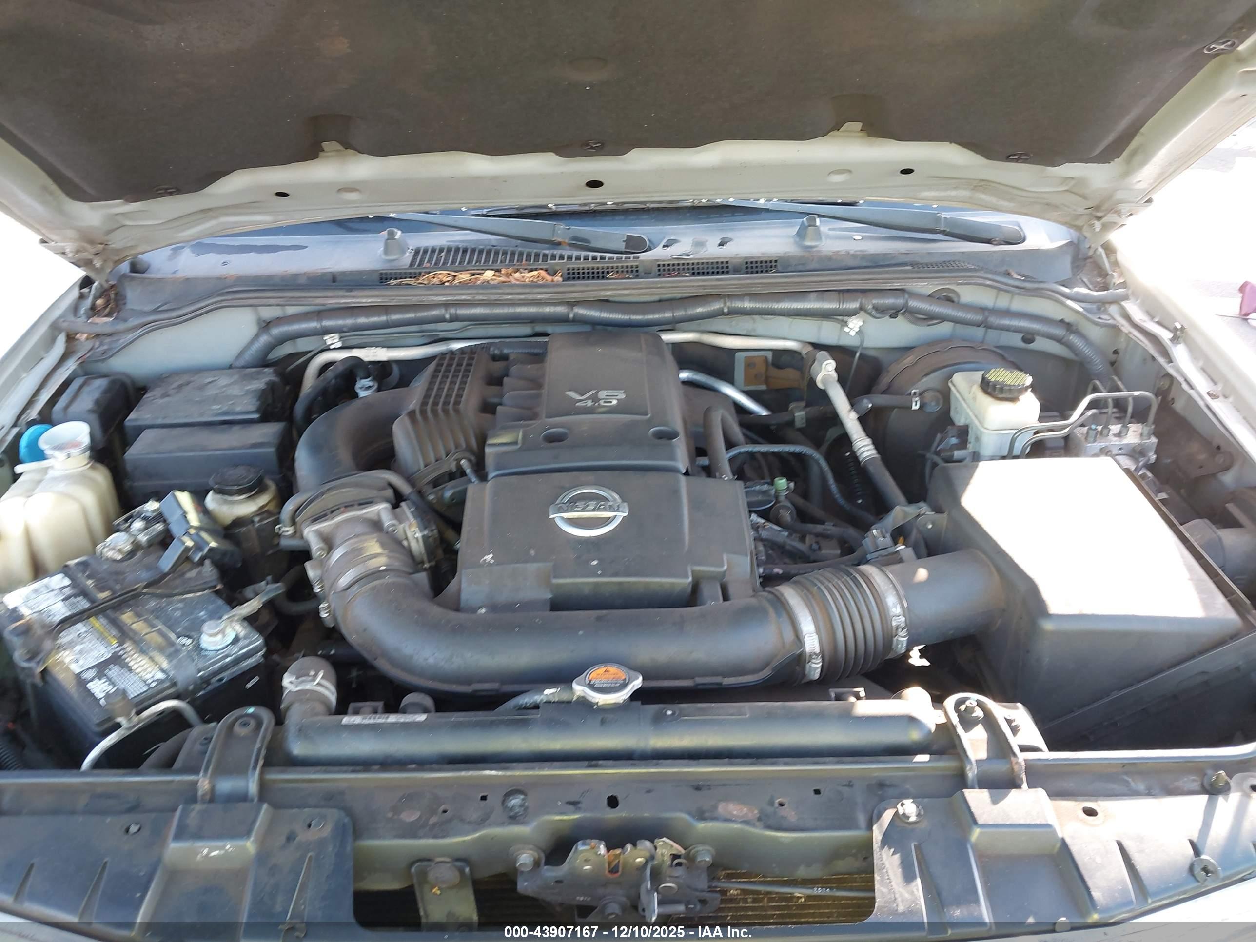 NISSAN FRONTIER image 10