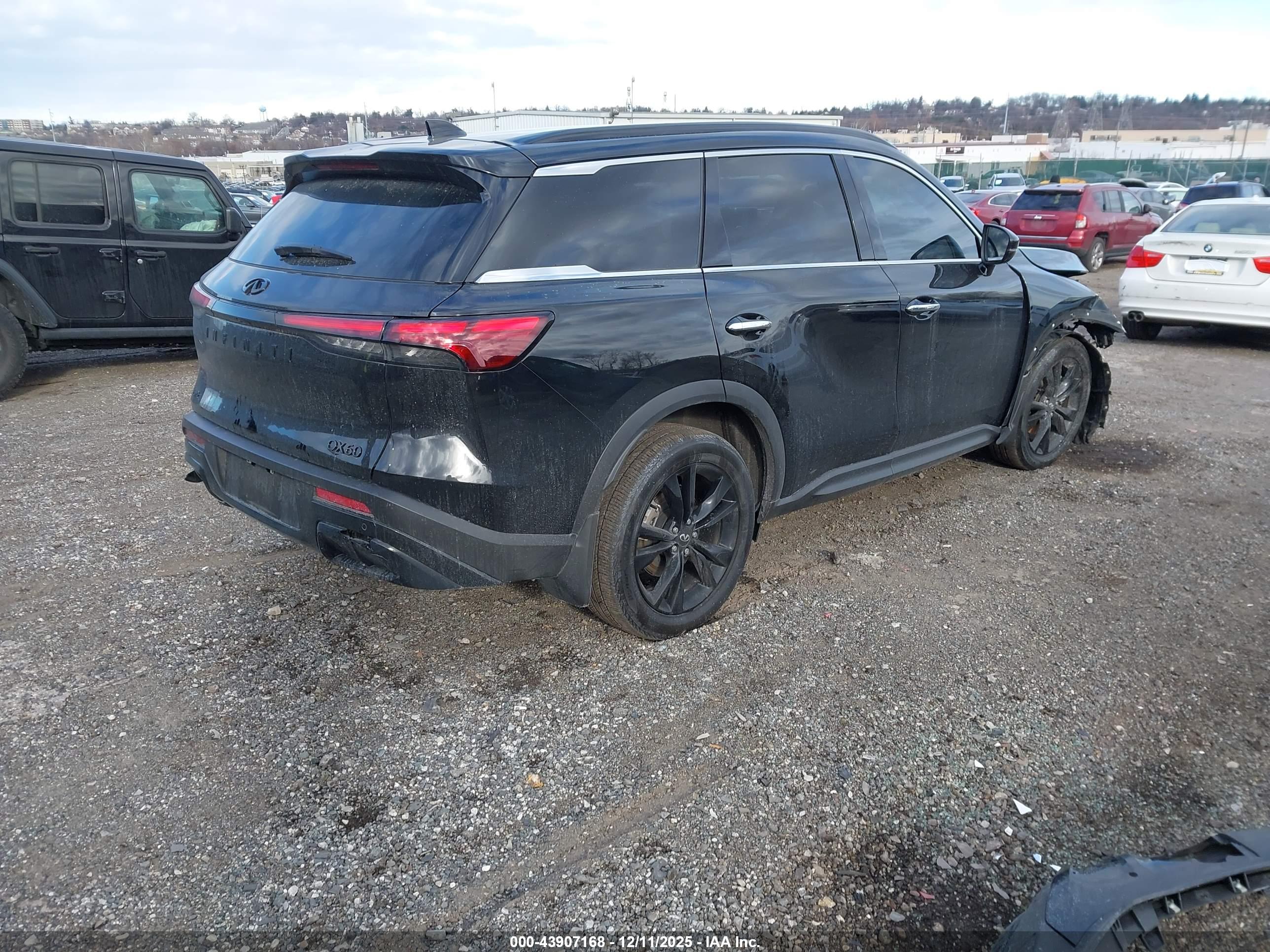 INFINITI QX60 image 4