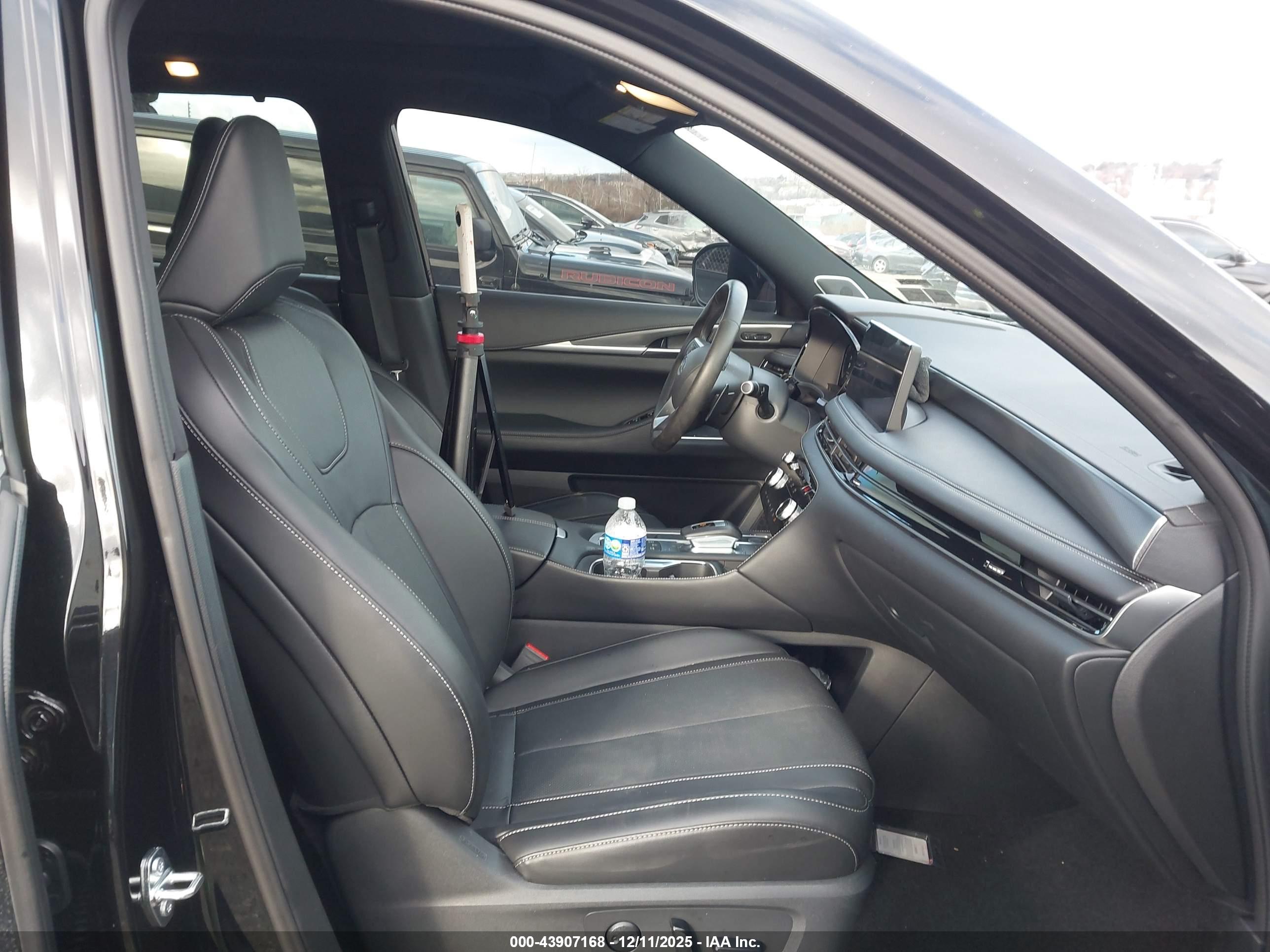 INFINITI QX60 image 5