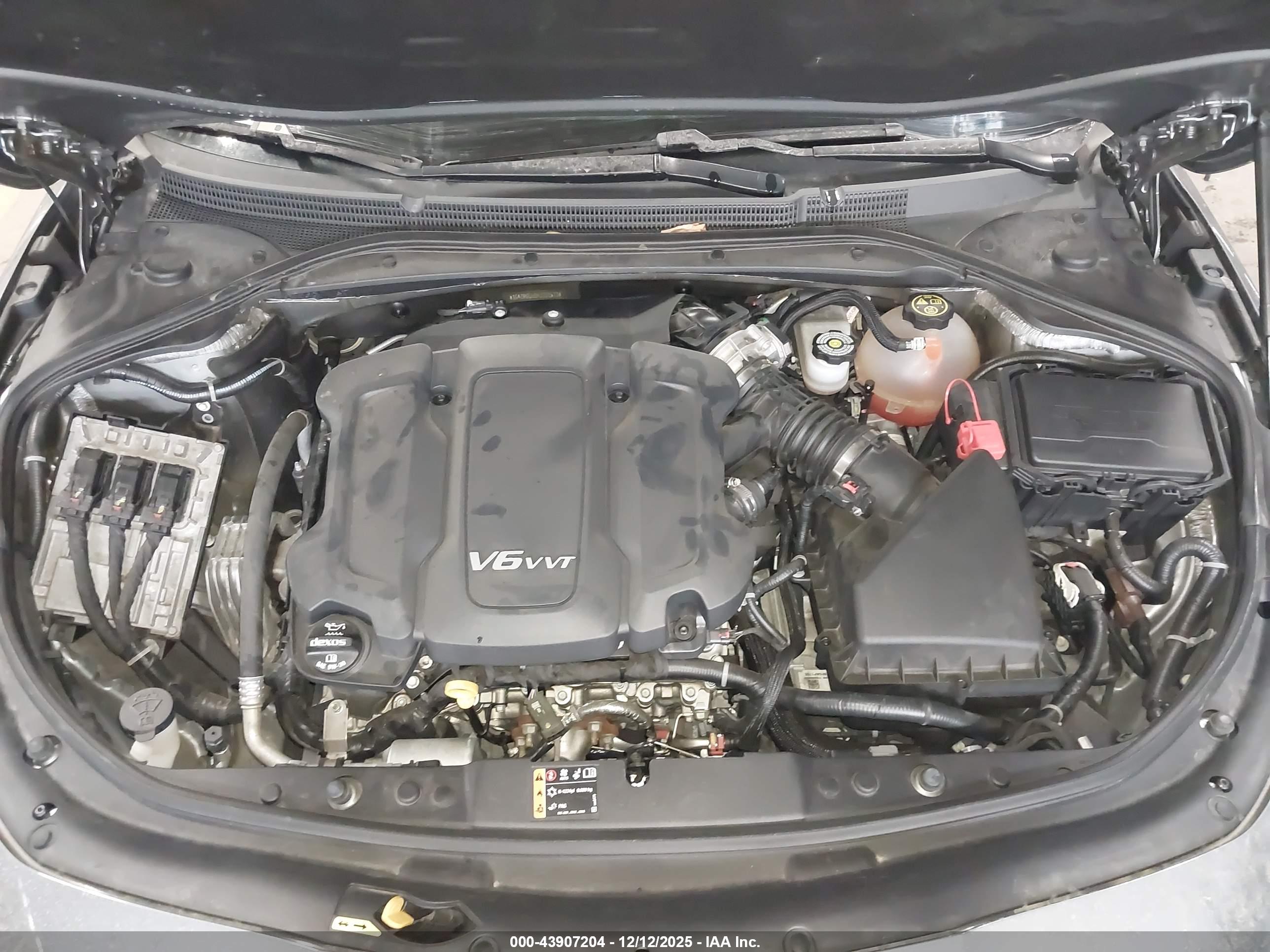 BUICK LACROSSE image 10