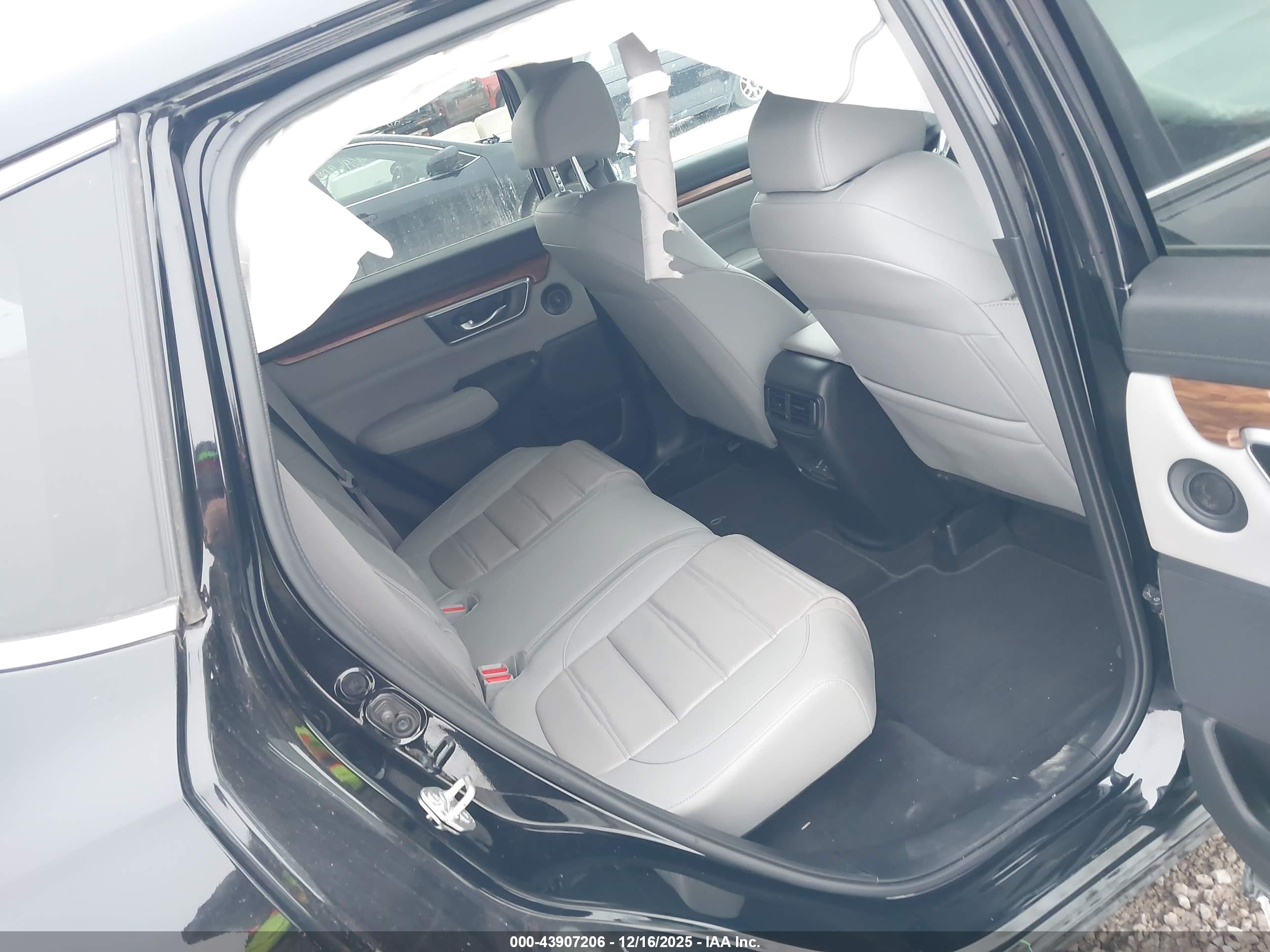 HONDA CR-V image 8