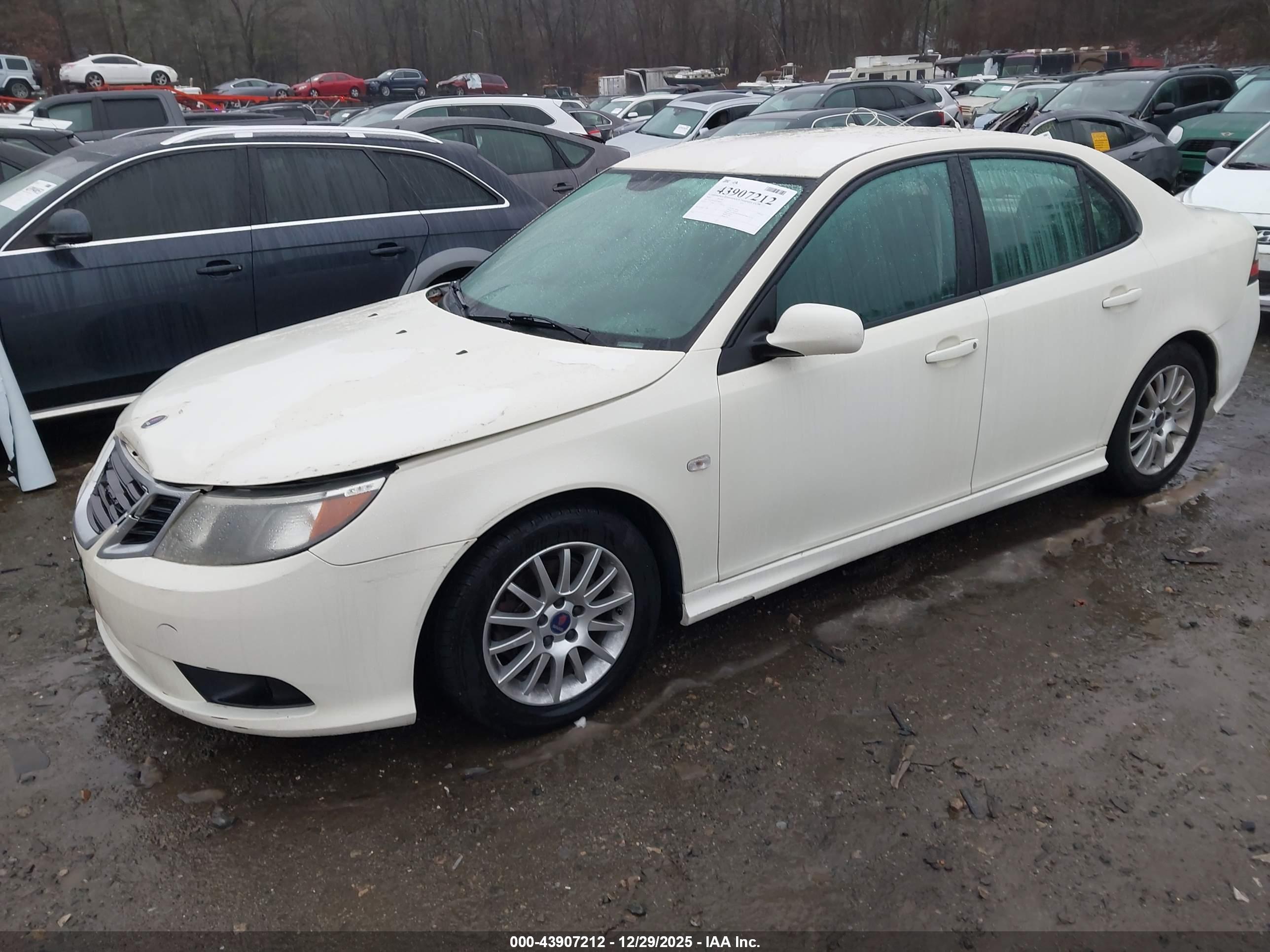 SAAB 9-3 image 2