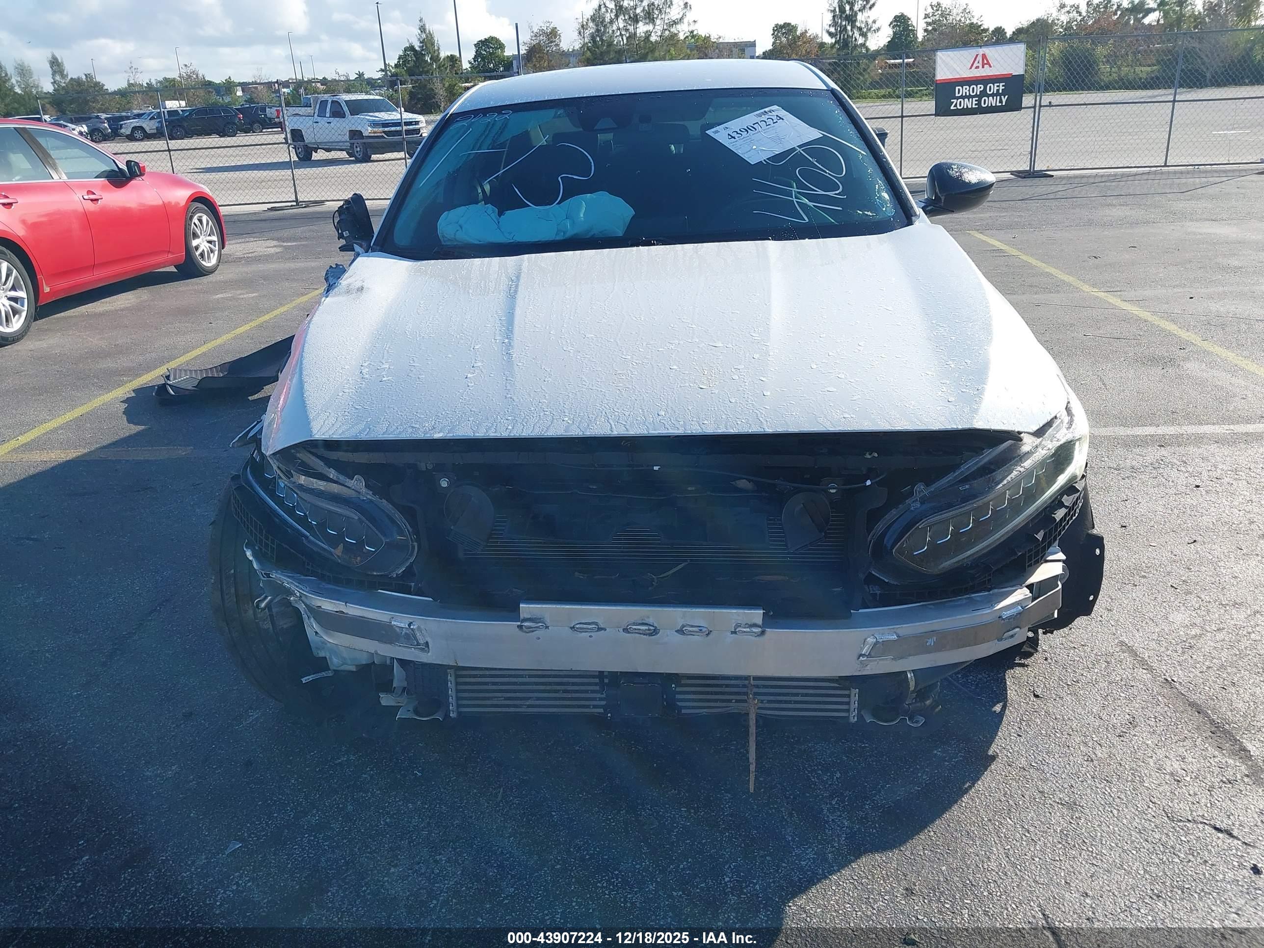 HONDA ACCORD image 6