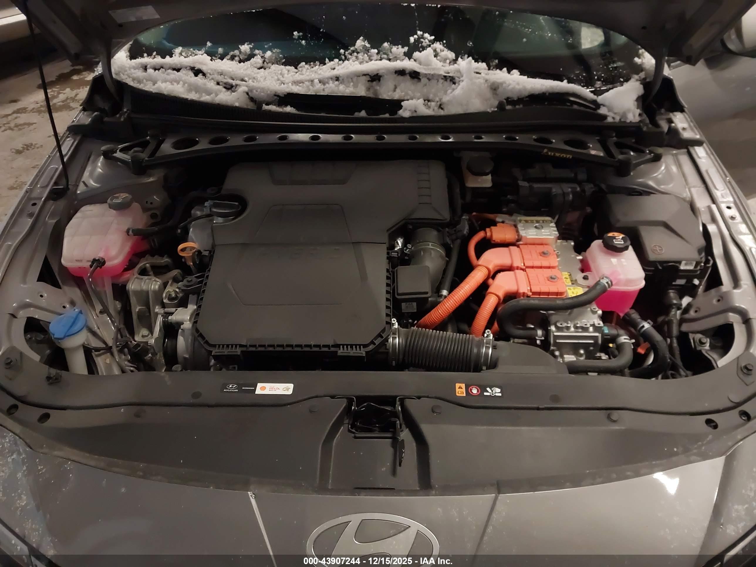 HYUNDAI ELANTRA image 10