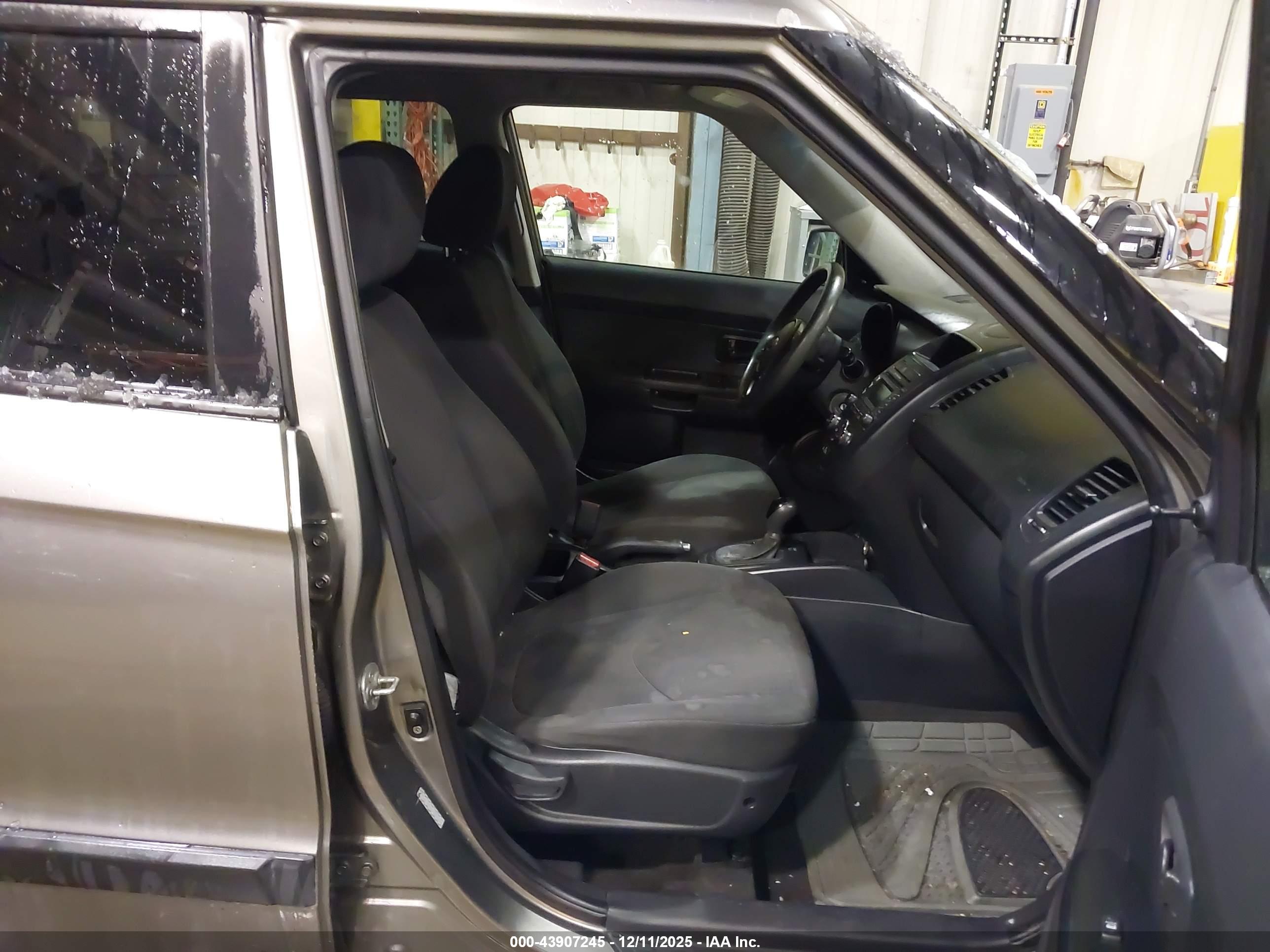 KIA SOUL image 5