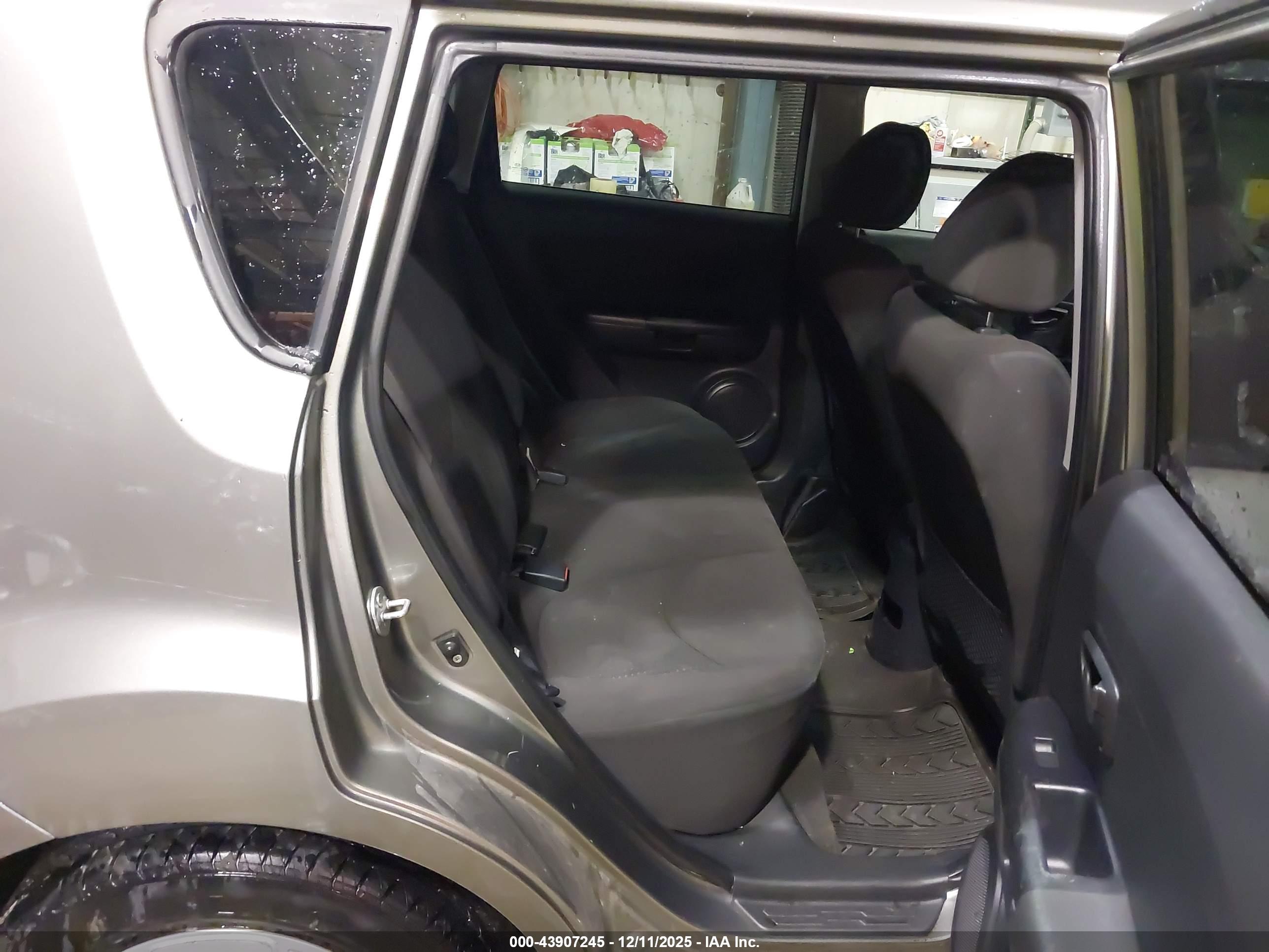 KIA SOUL image 8