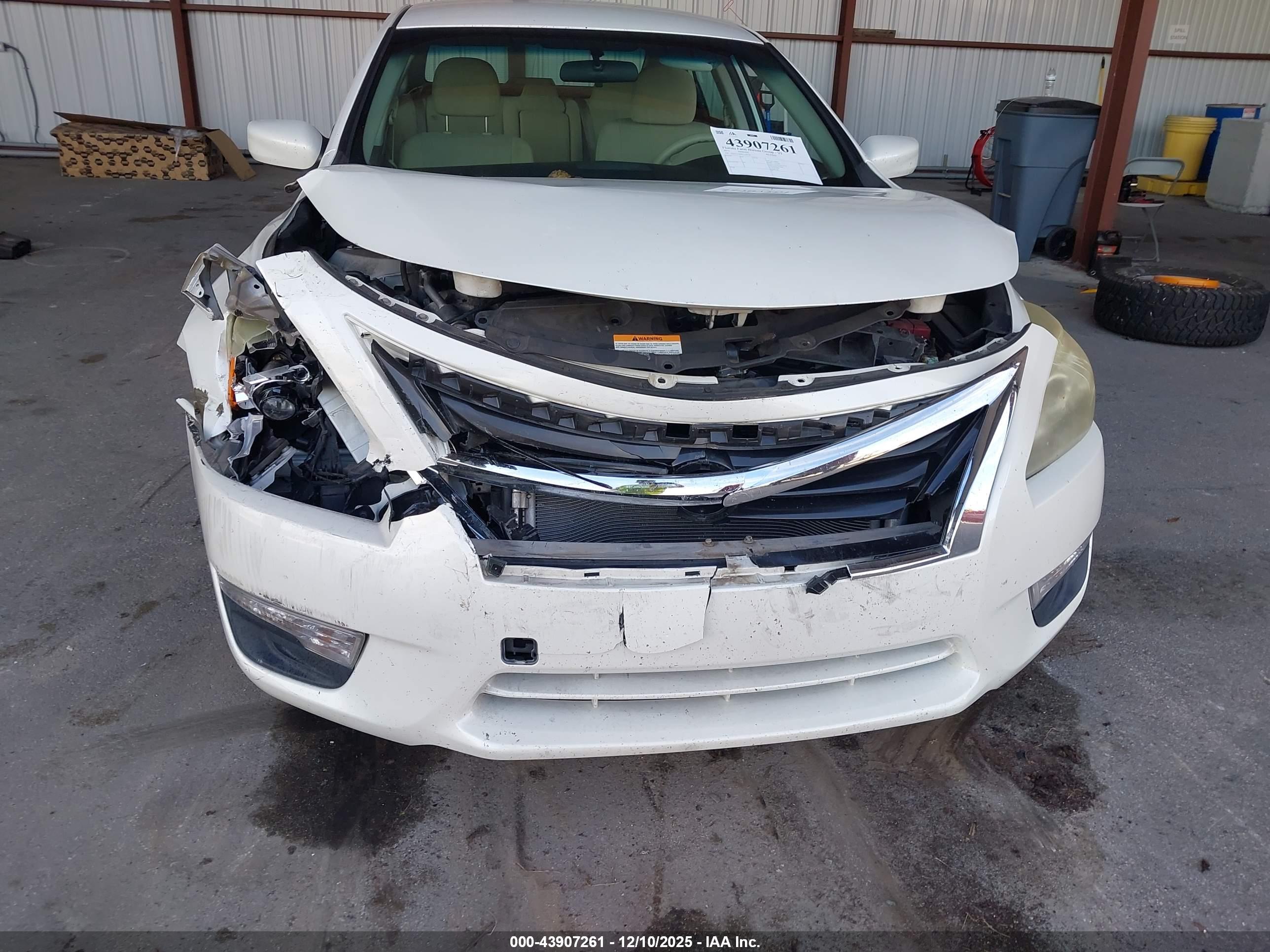 NISSAN ALTIMA image 6