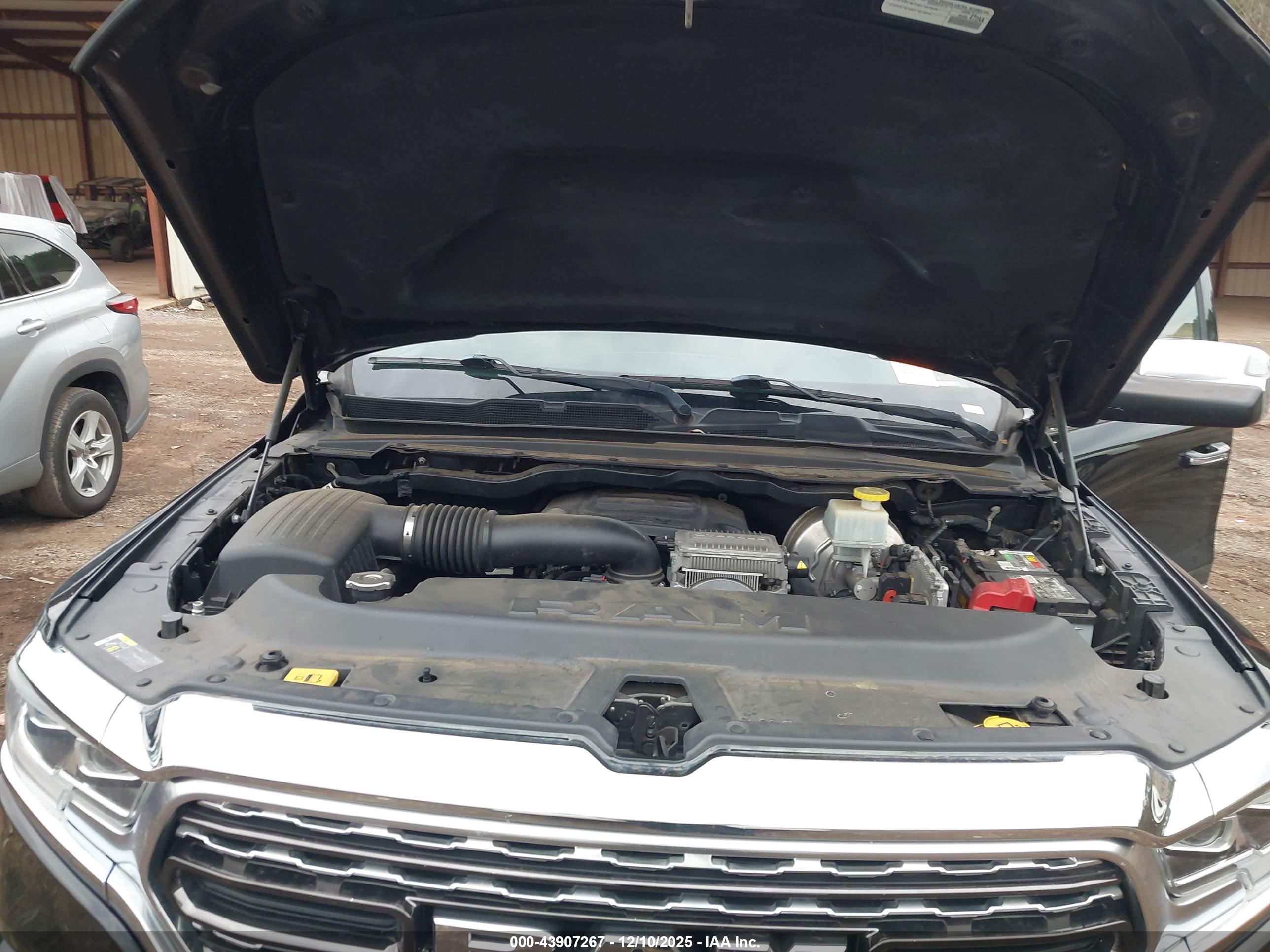 RAM 1500 image 10
