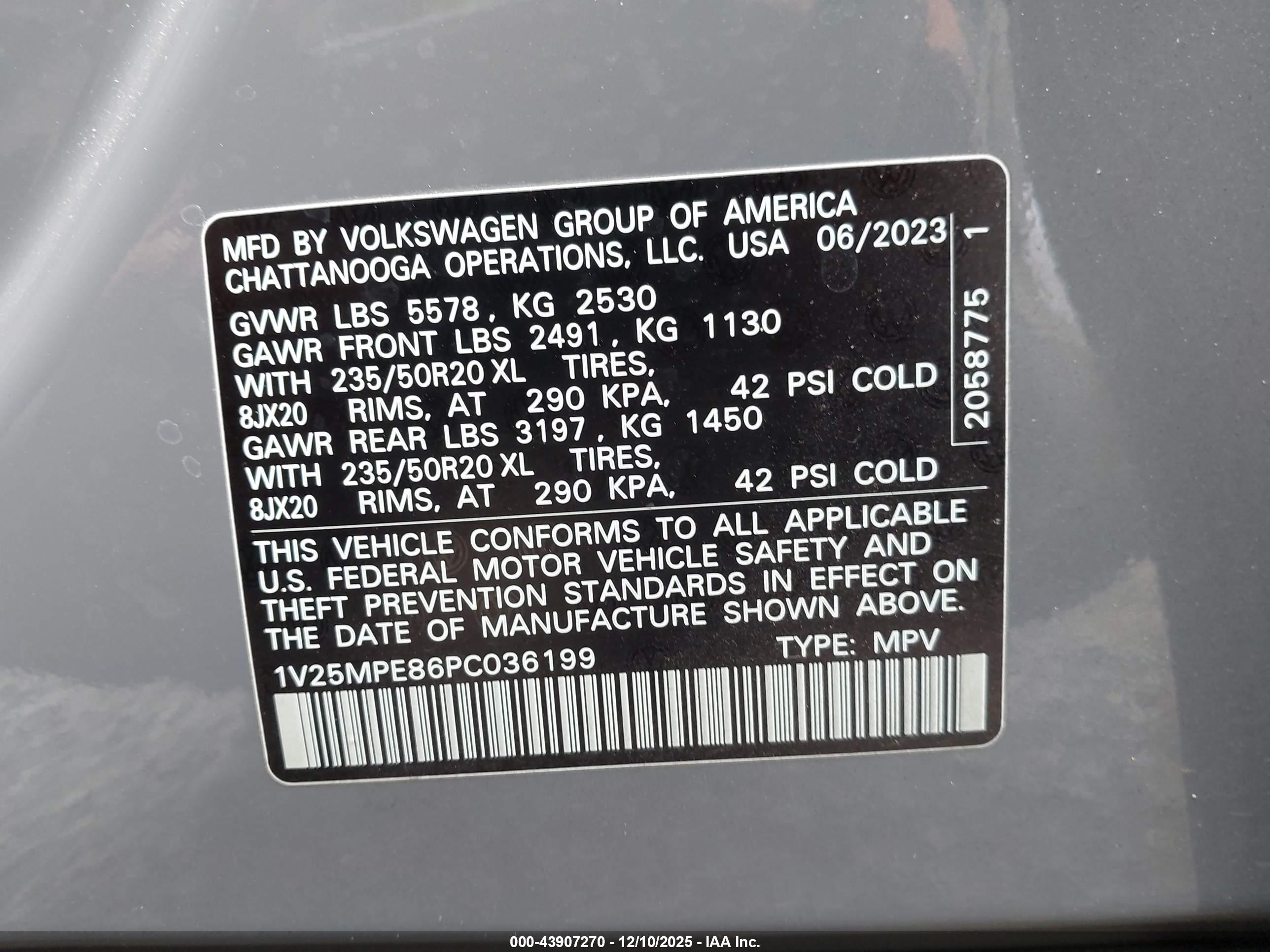 VOLKSWAGEN ID.4 image 9