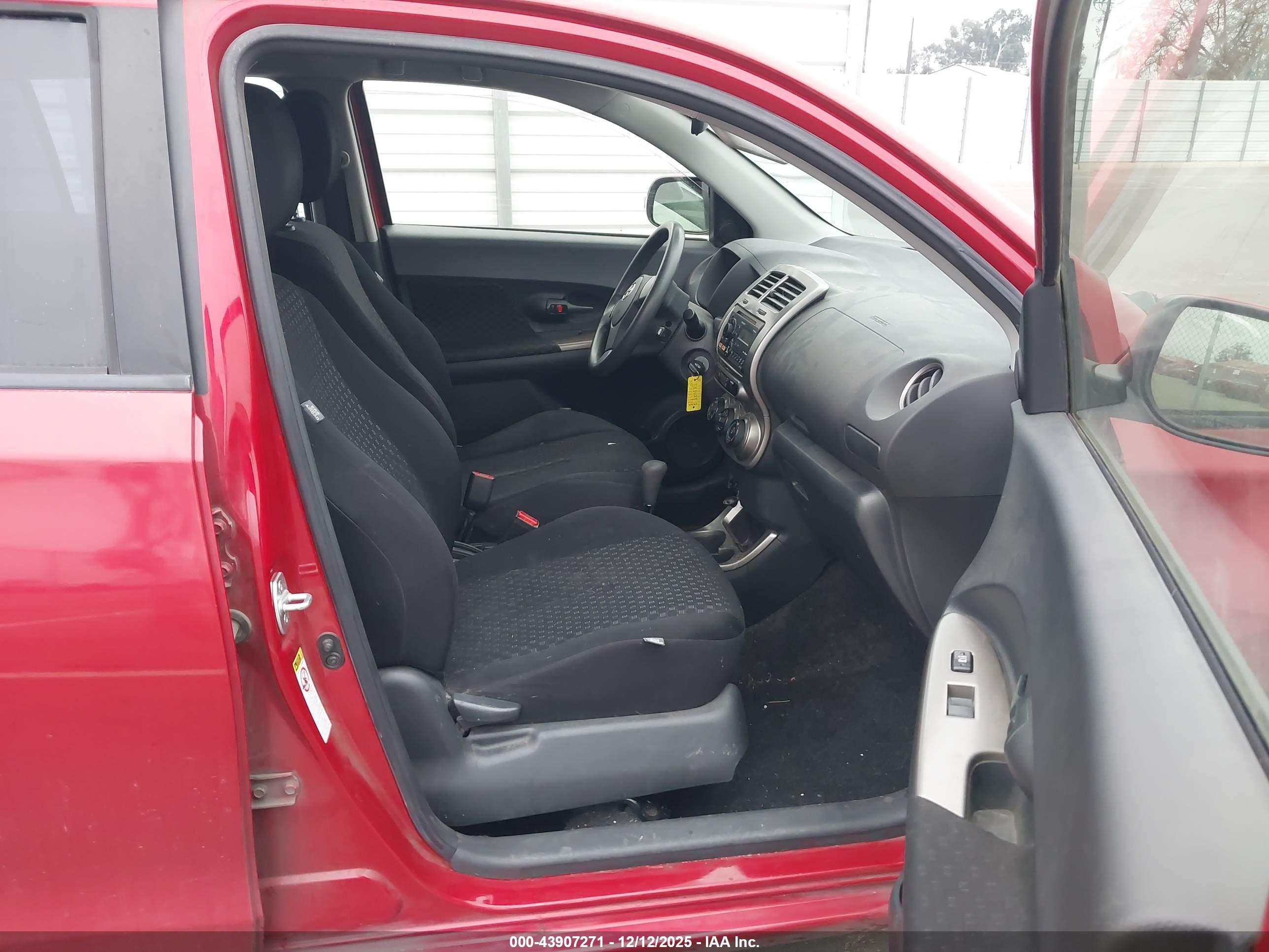 SCION XD image 5