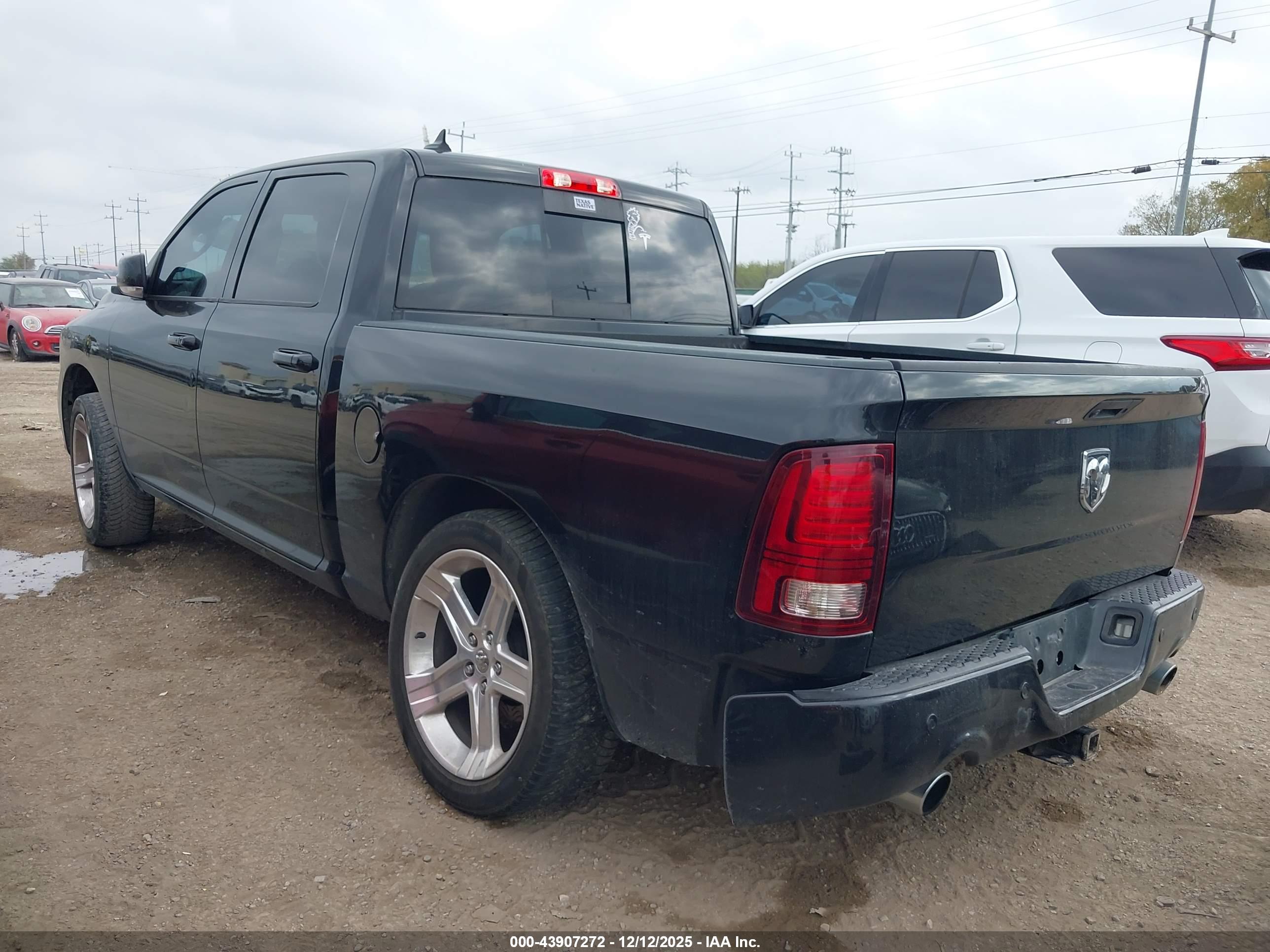 RAM 1500 image 3