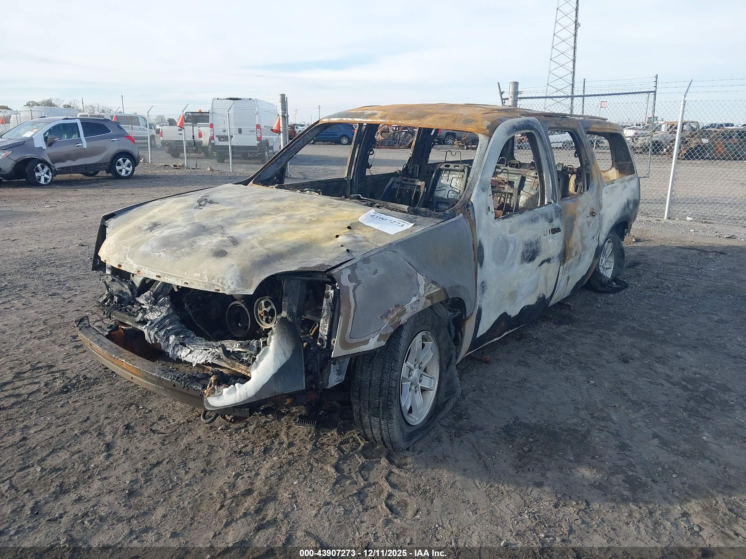 GMC YUKON image 6