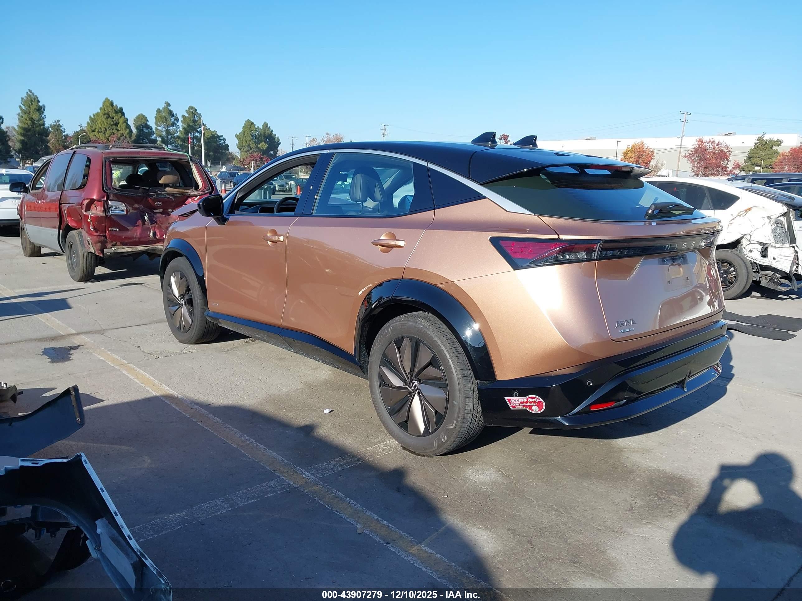 NISSAN ARIYA image 3