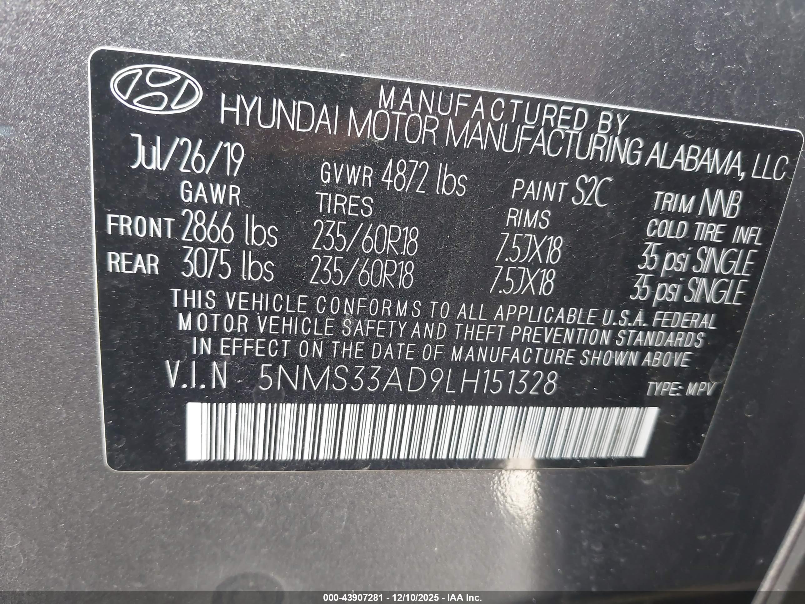 HYUNDAI SANTA image 9