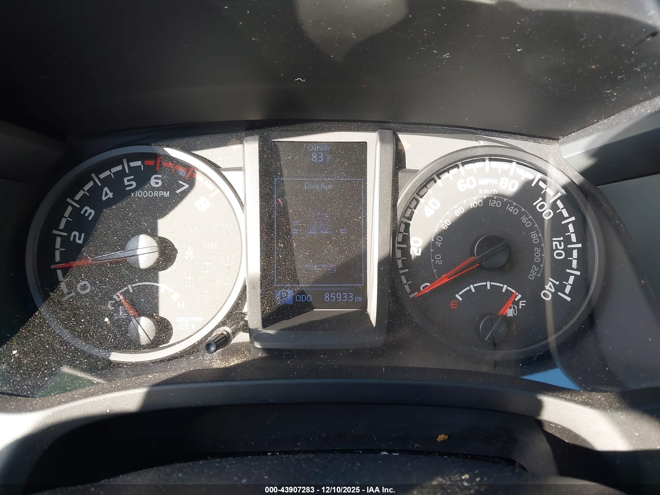 TOYOTA TACOMA image 7