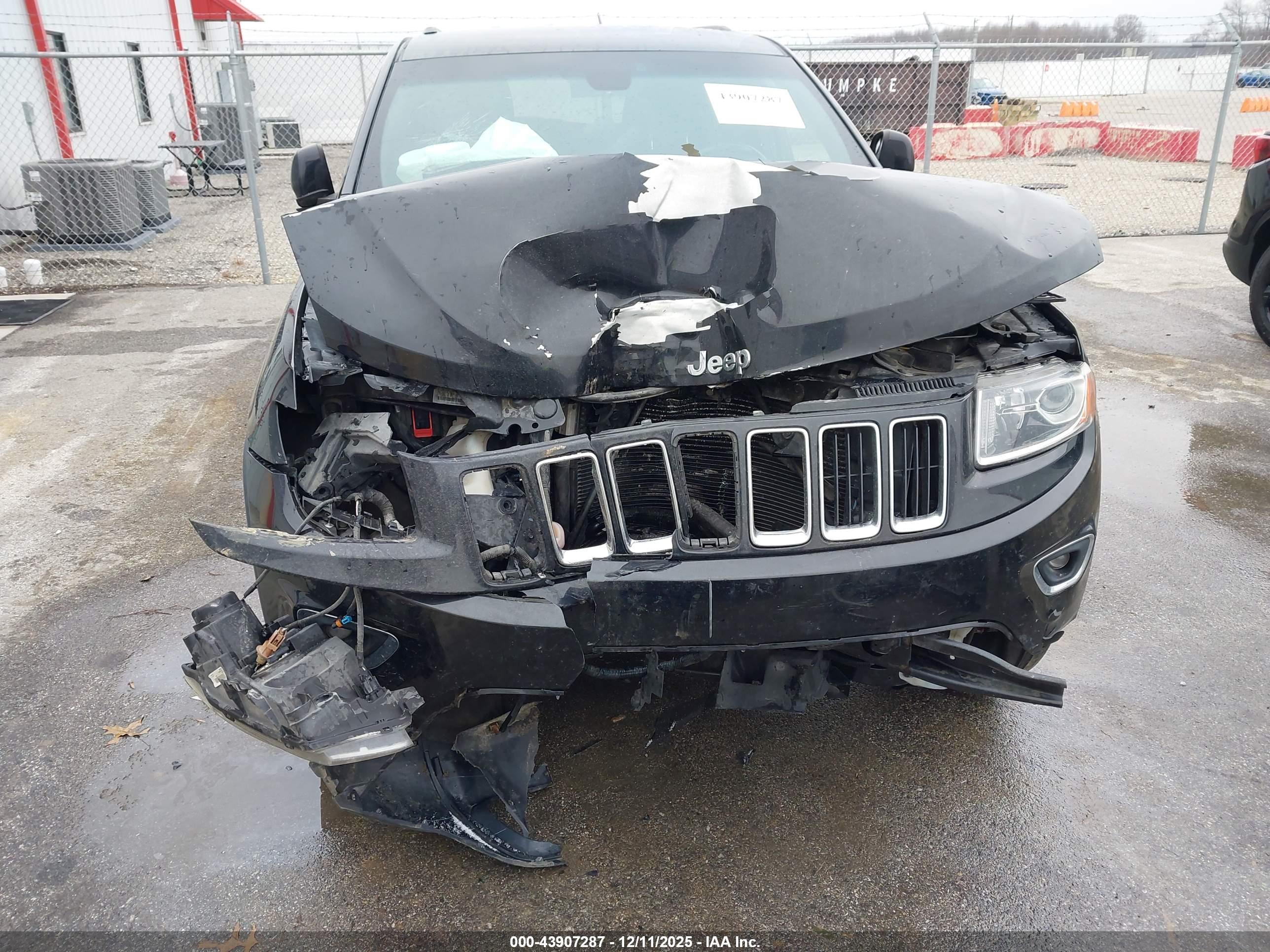 JEEP GRAND image 6