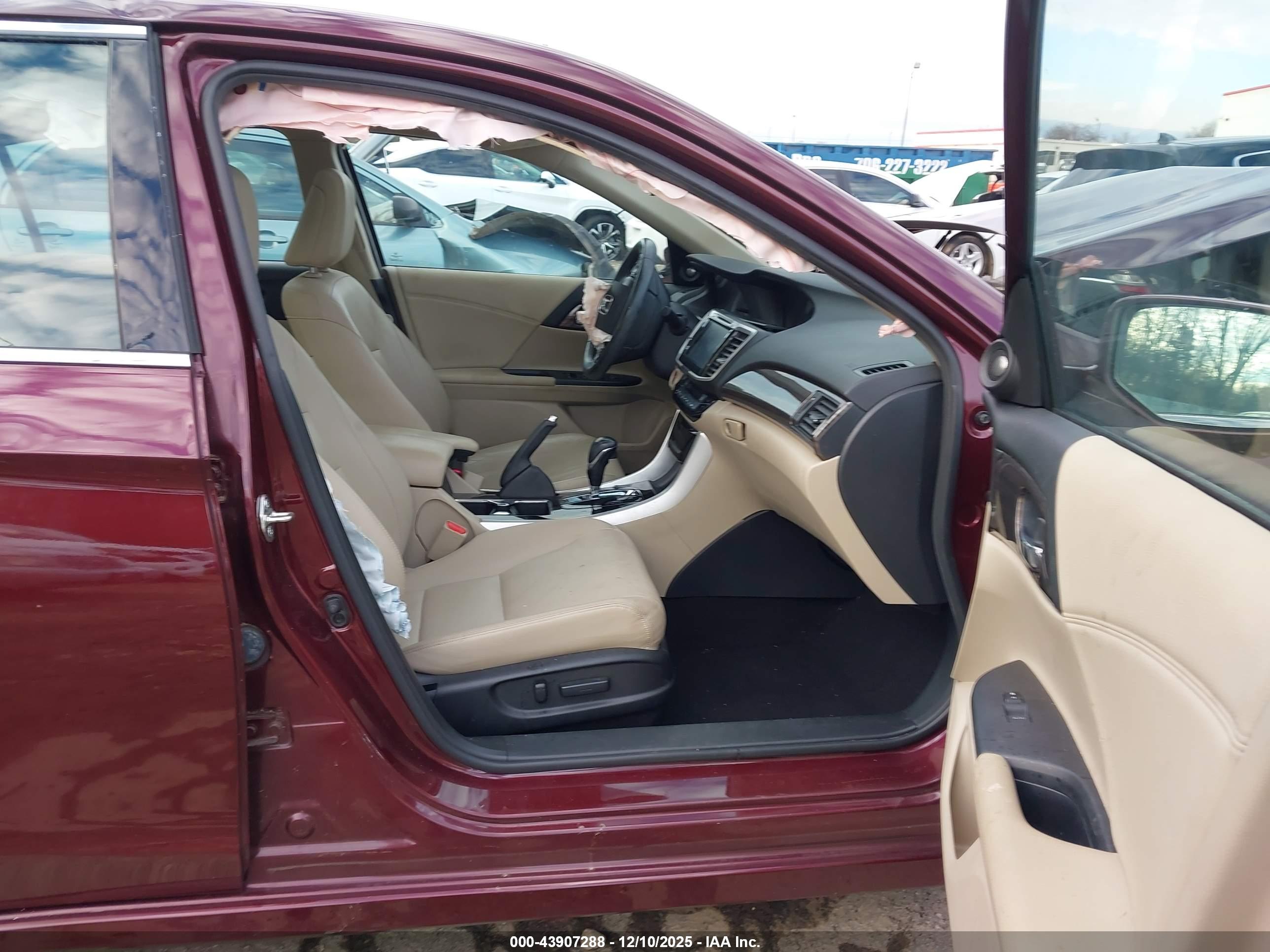 HONDA ACCORD image 5