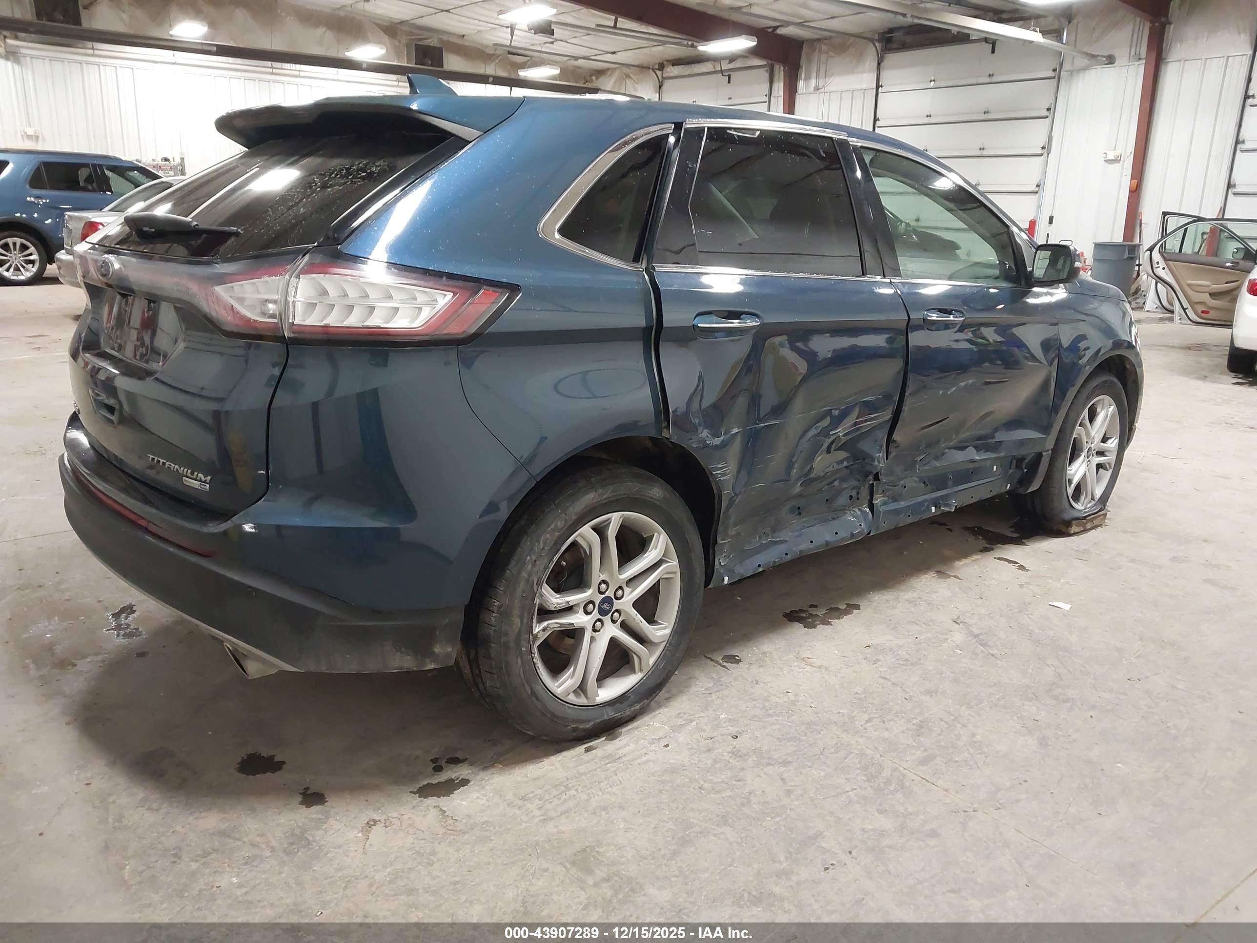 FORD EDGE image 4