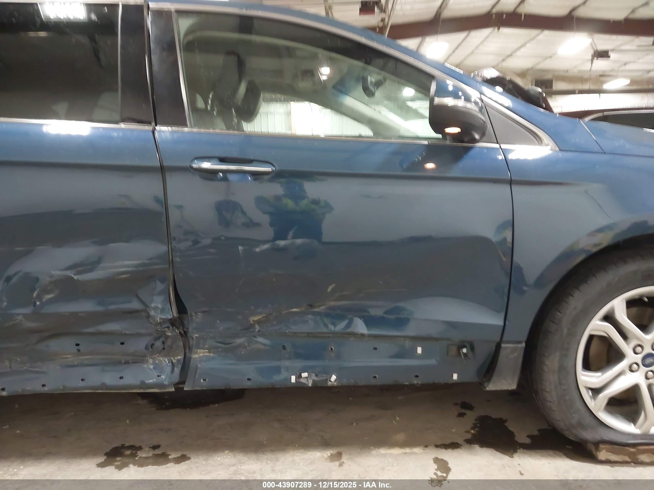 FORD EDGE image 6
