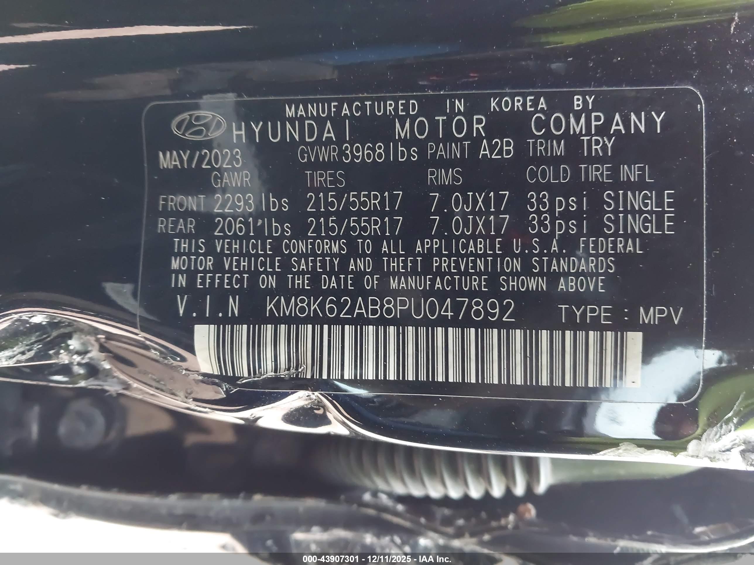 HYUNDAI KONA image 9