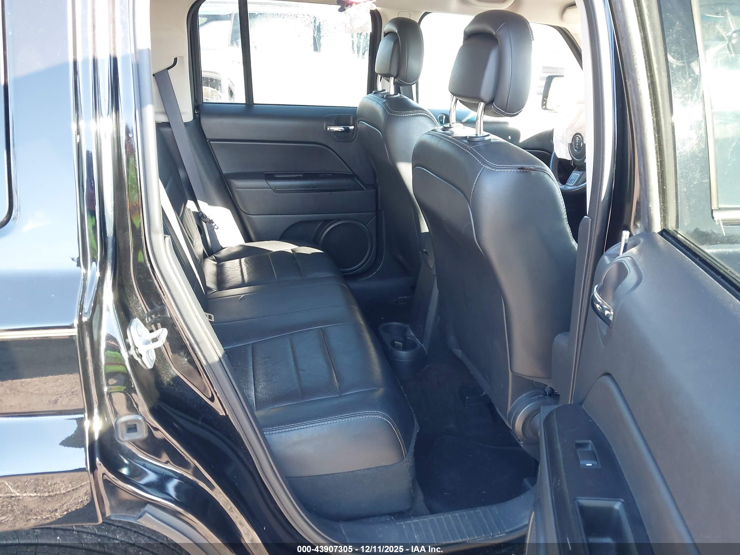 JEEP PATRIOT image 8