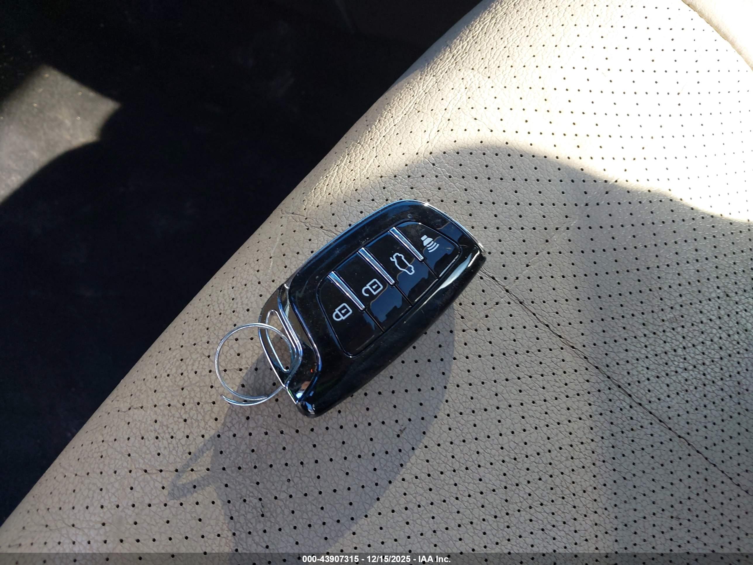 HONDA ACCORD image 11